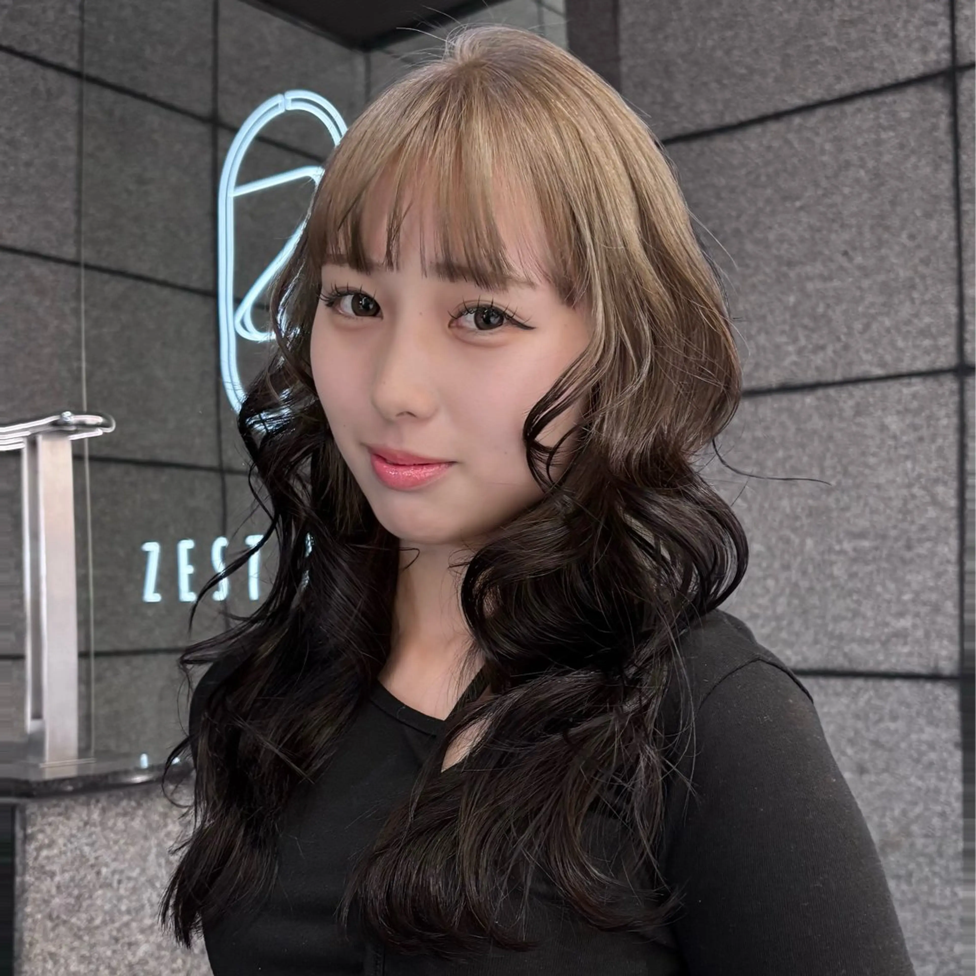 セミロング カラー ヘアカラー ヘアセット 似合わせカラー 🥣KYOKAのヘアスタイル