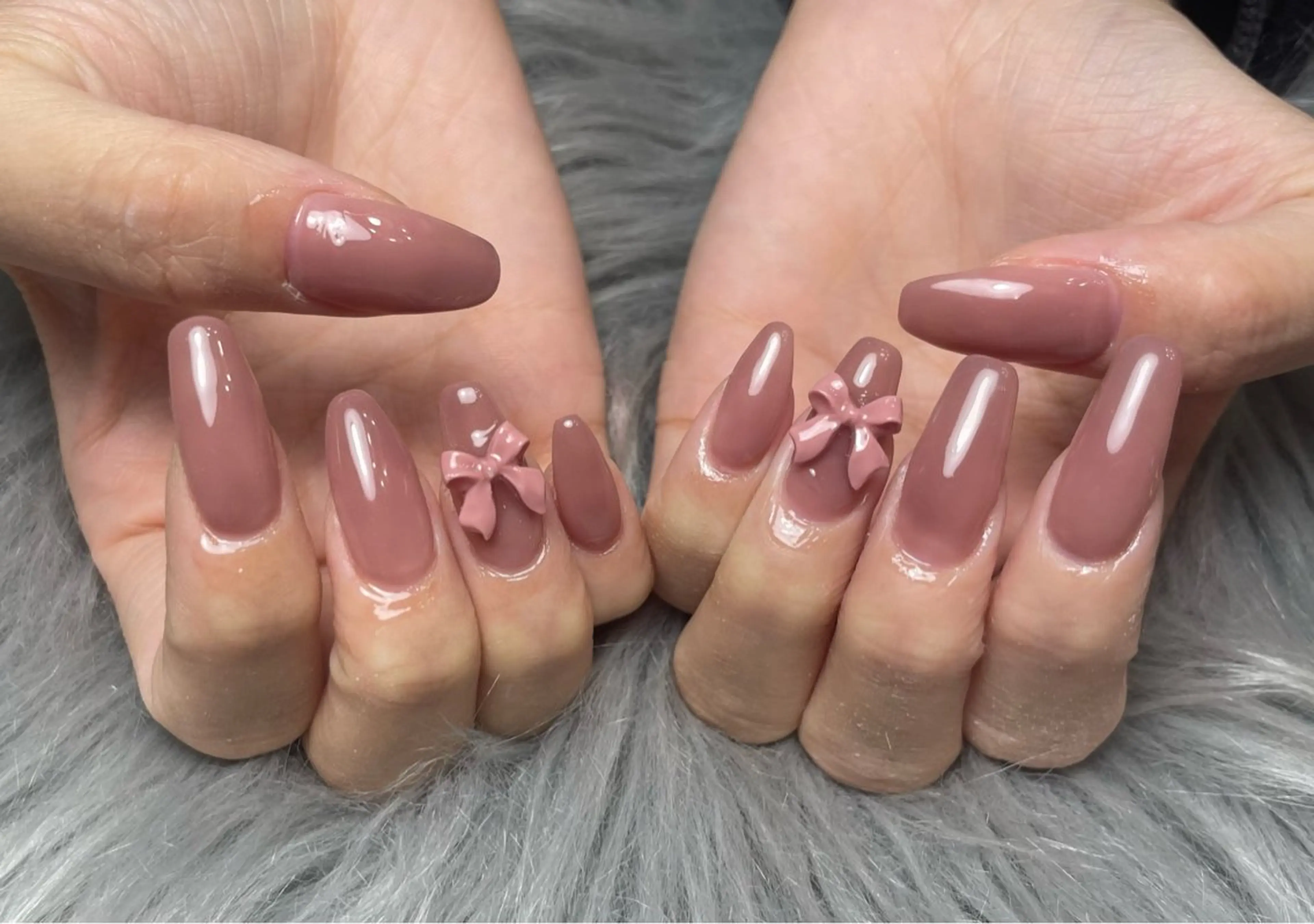 ネイル ジェルネイル オフィスネイル ワンカラーネイル パラジェル ピンク ハンドネイル BLANC.nail yuuのネイルデザイン