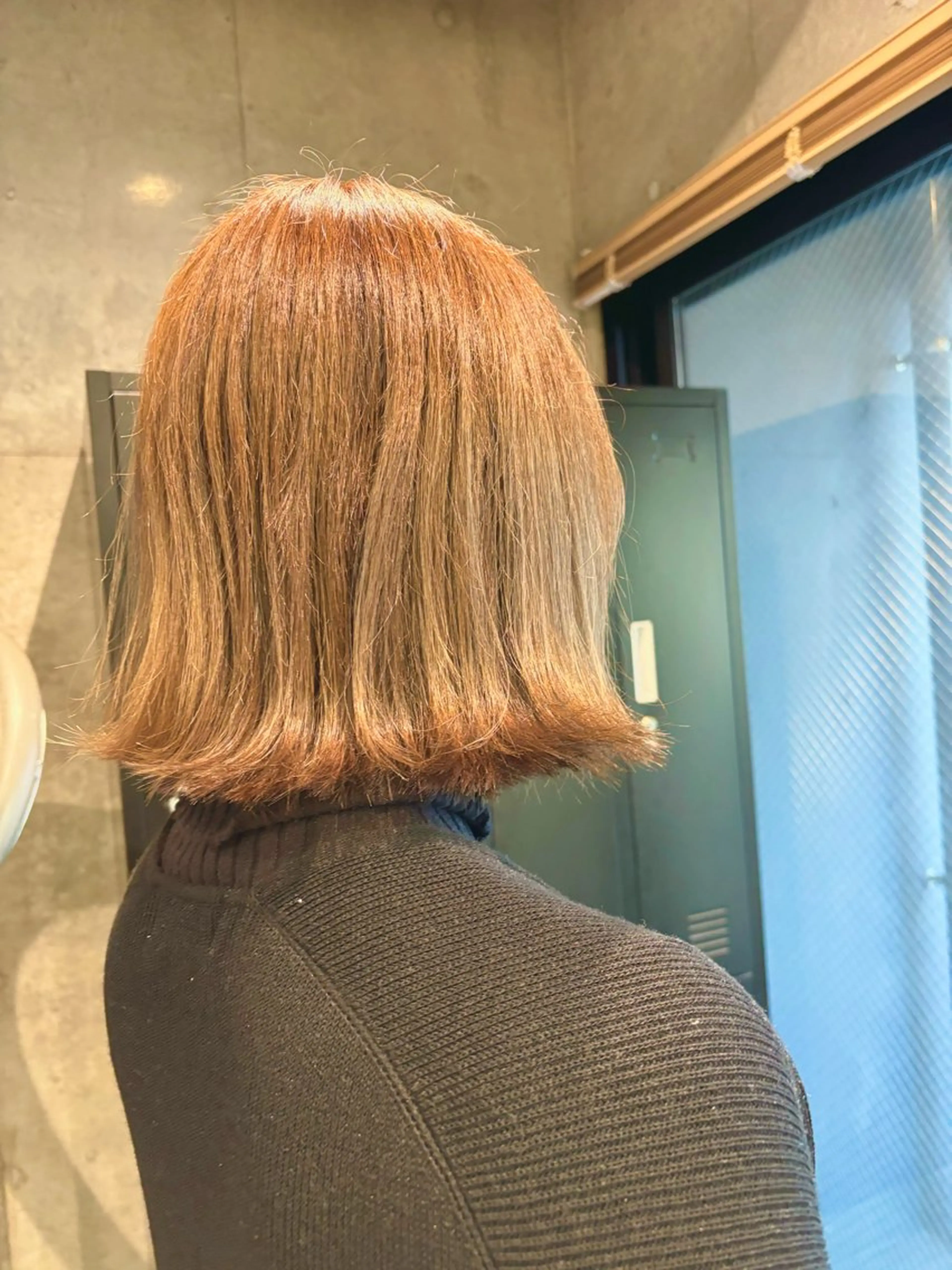 ミディアム ボブ 外ハネヘア 🎀縮毛矯正.暗髪 .艶髪🩶ちひろのヘアスタイル