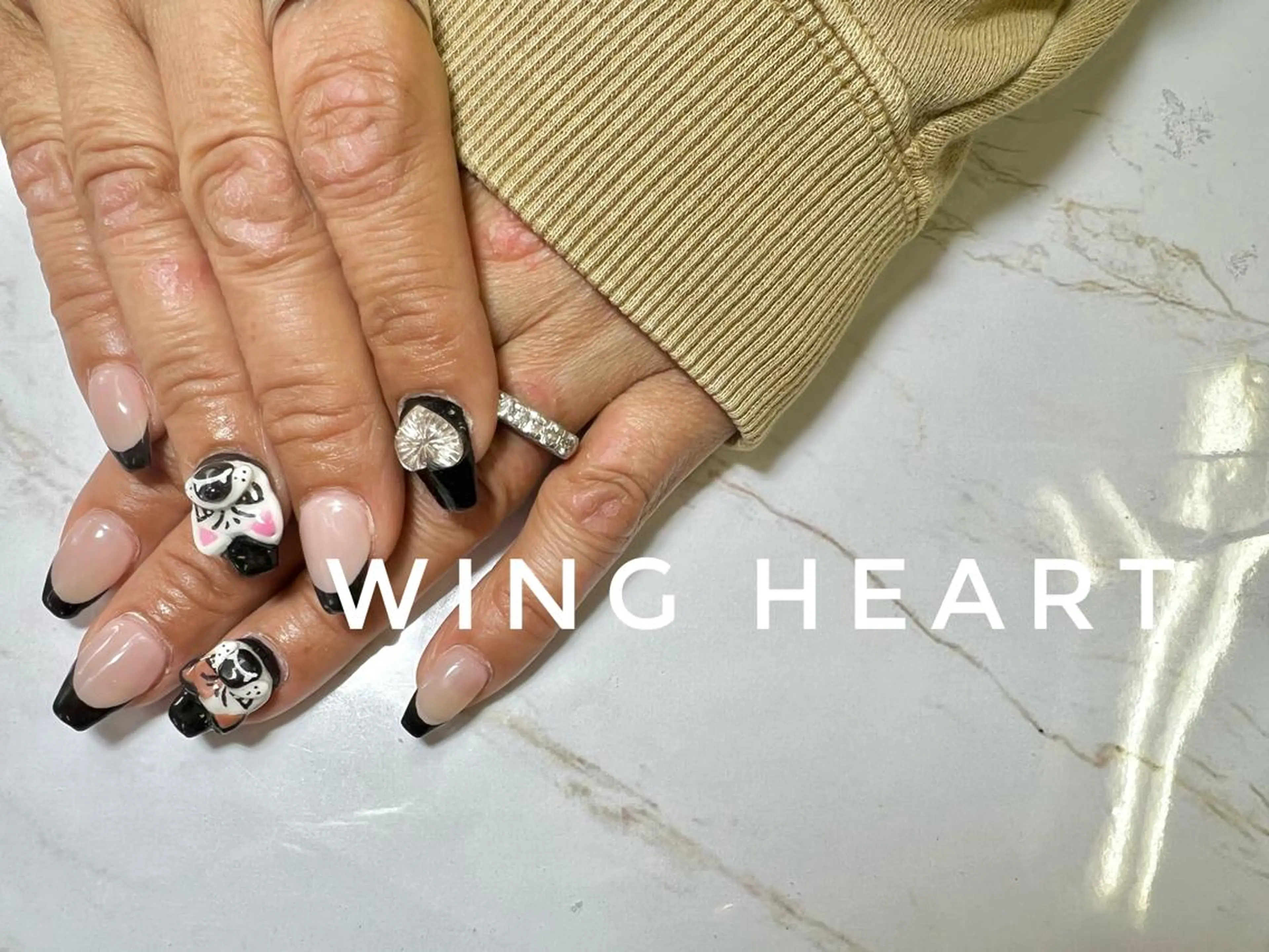 ネイル I. AYUMIのネイルデザイン