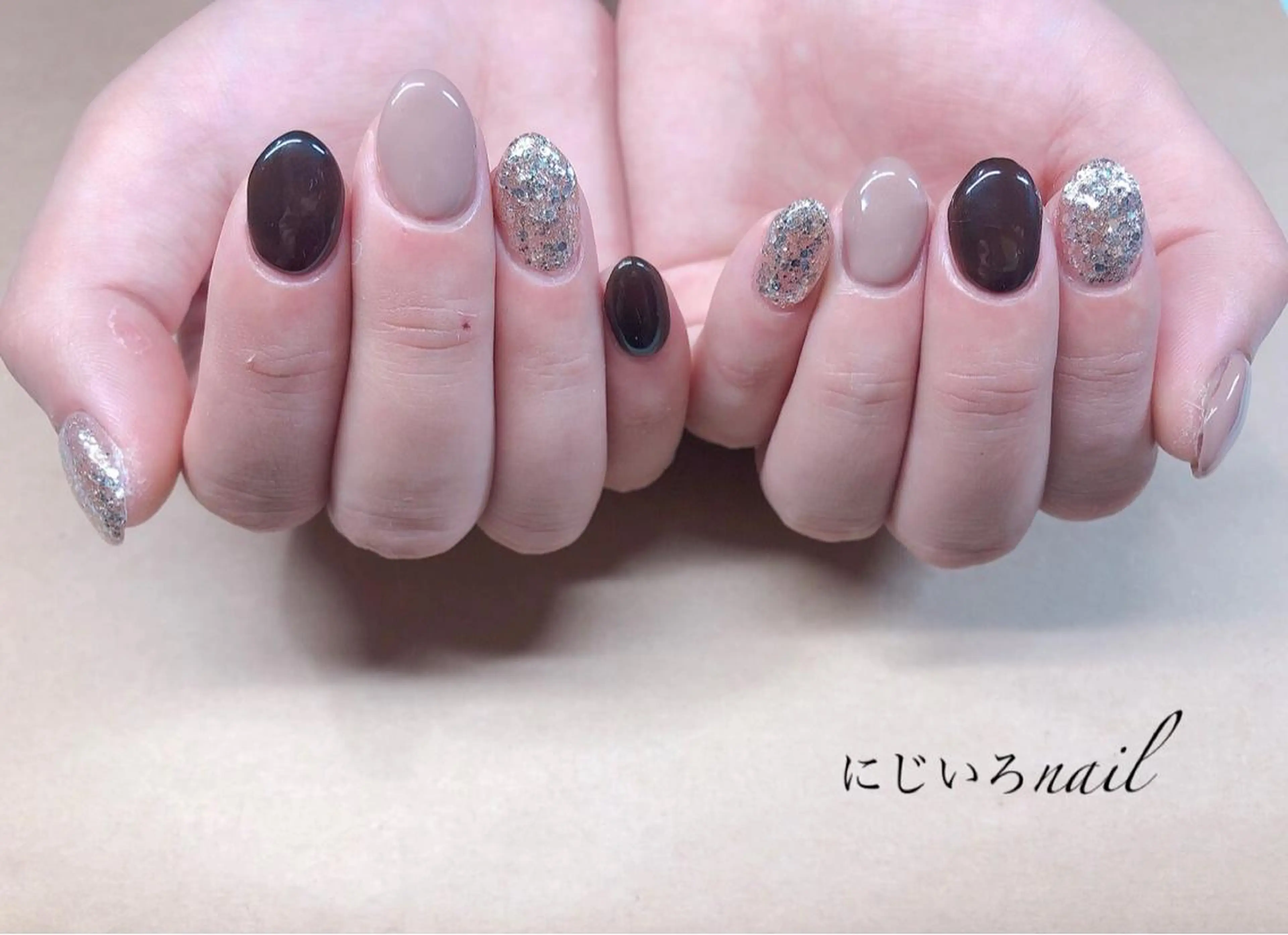 ネイル にじいろ nailのネイルデザイン