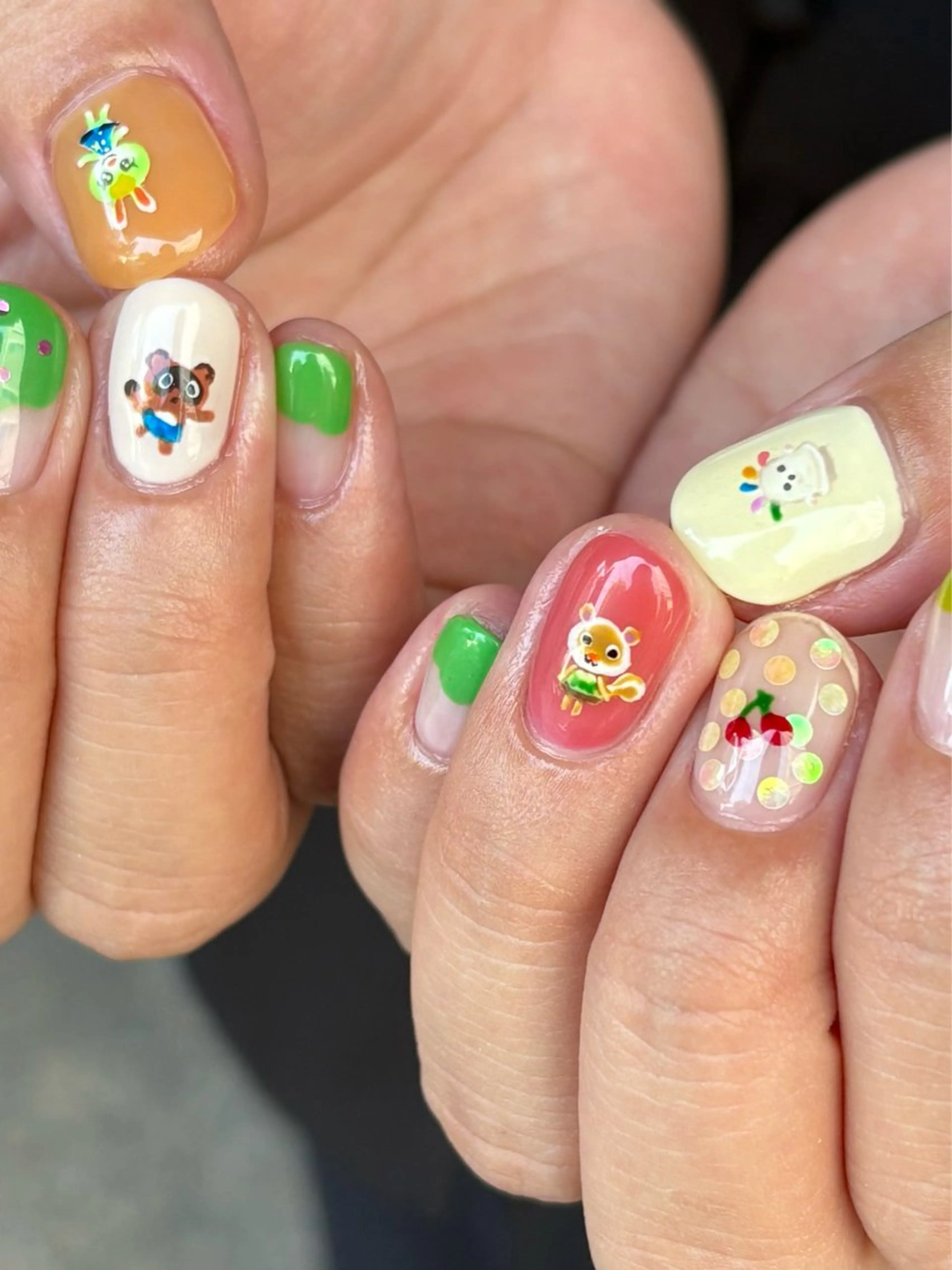 ネイル ハンドネイル FIORITURA Maikoのネイルデザイン