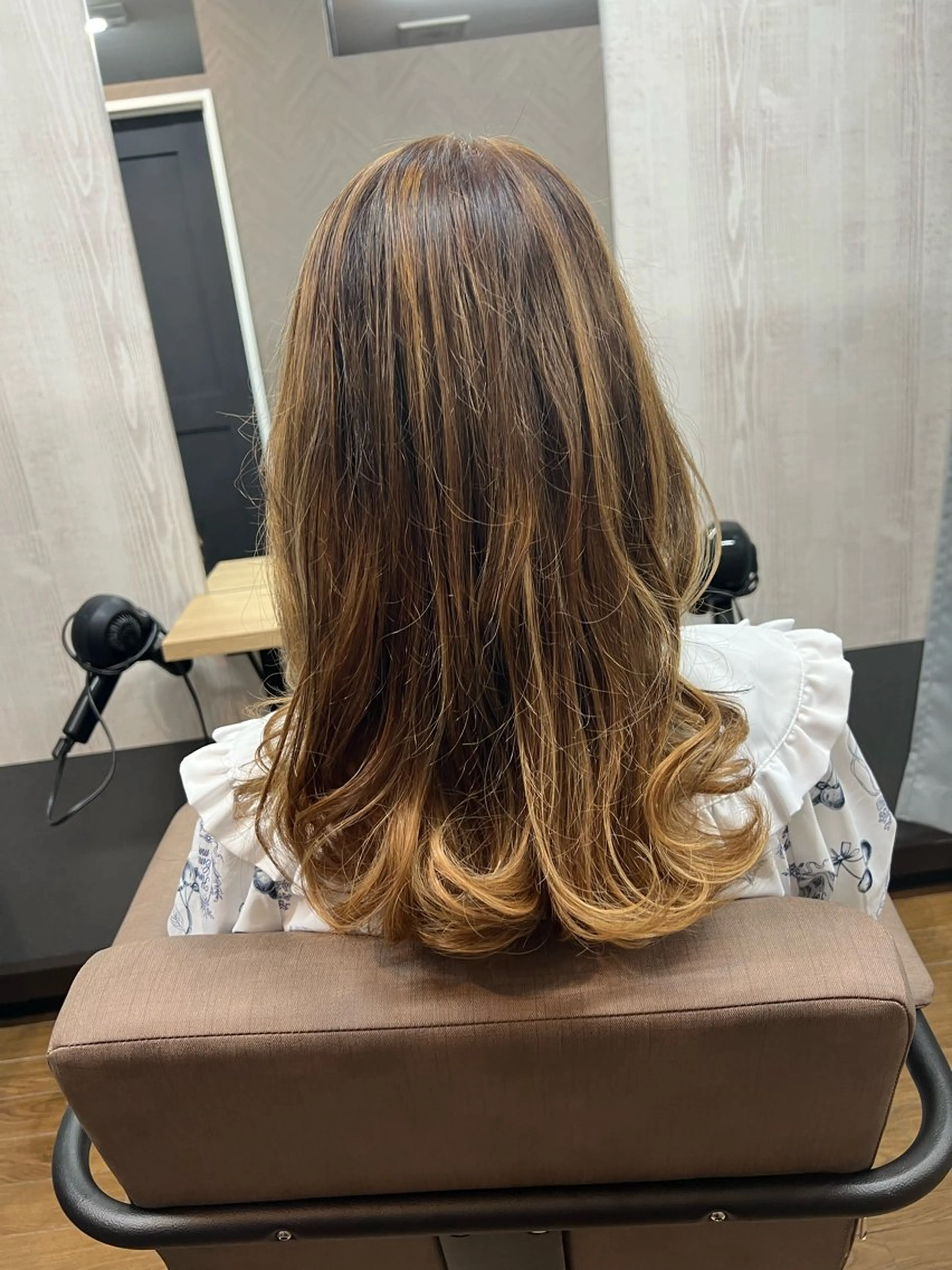 ロング カラー カット ヘアカラー TELA HAIR 幕張本郷所属・TELA HAIR 幕張本郷店 千尋のヘアスタイル