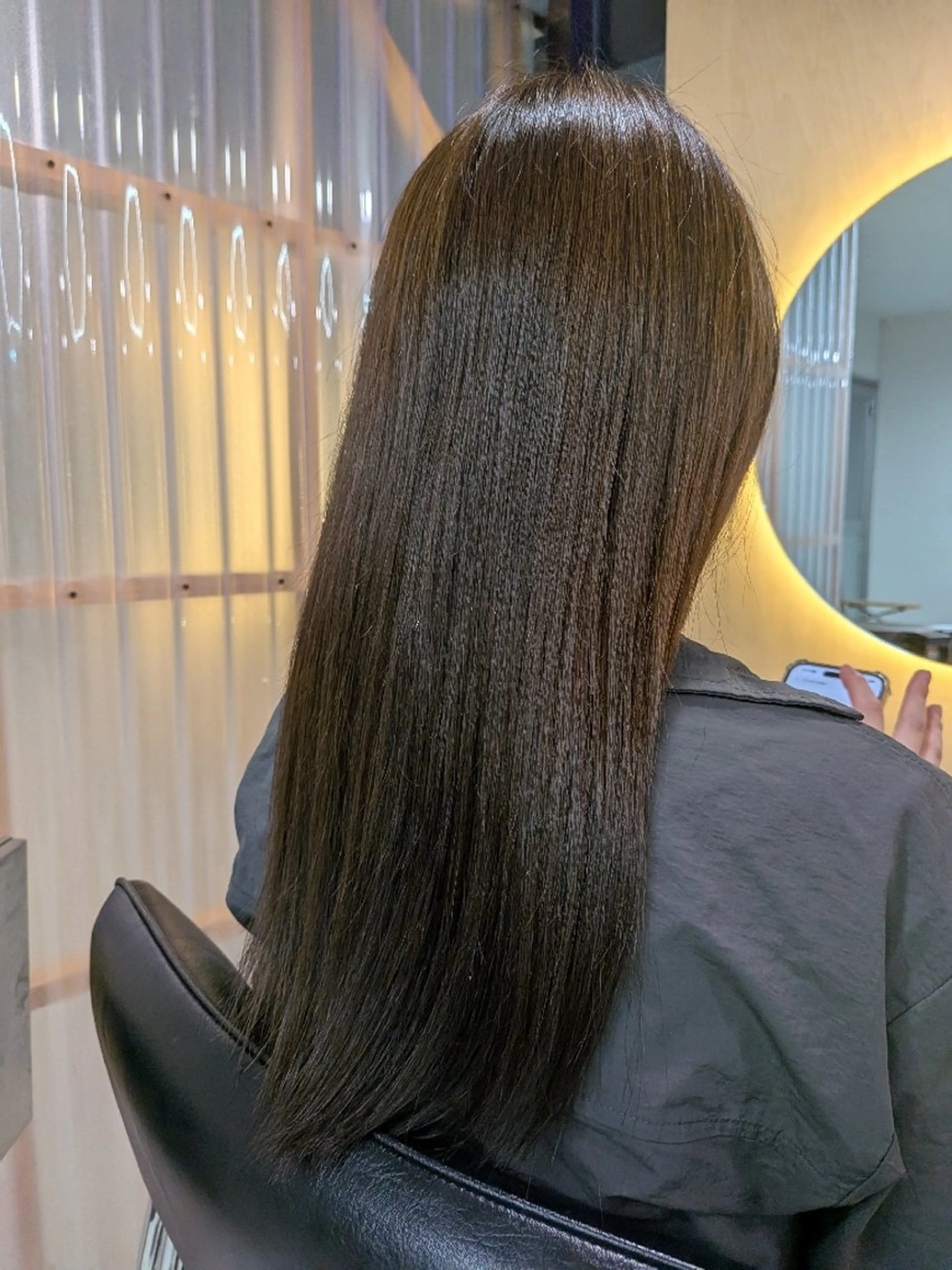 【女性限定】カット＋イルミナorアディクシーカラー【シャンプーブロー込み】の写真