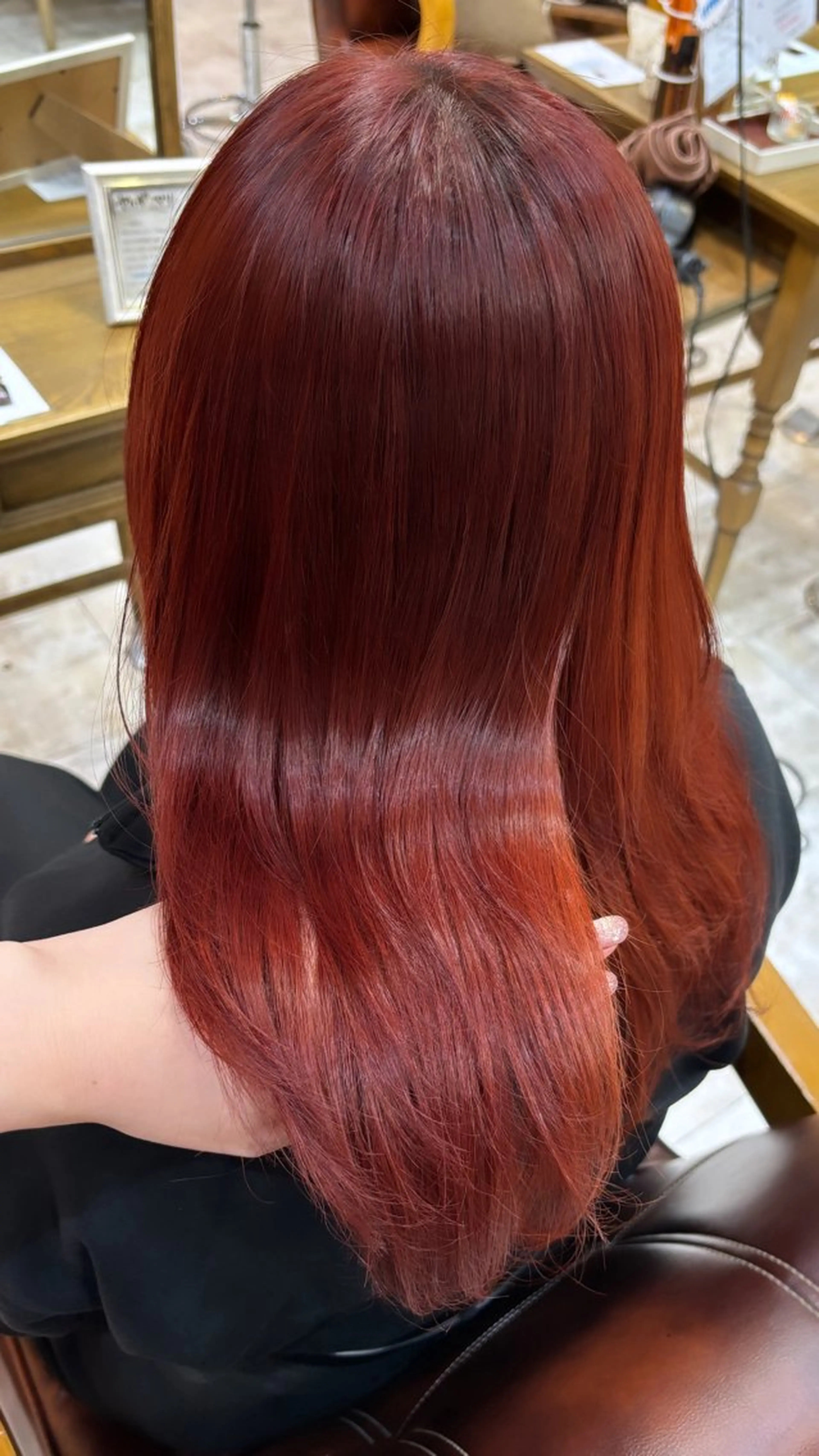 ミディアム ヘアカラー 🪼艶カラー🪼 田口彩香のヘアスタイル