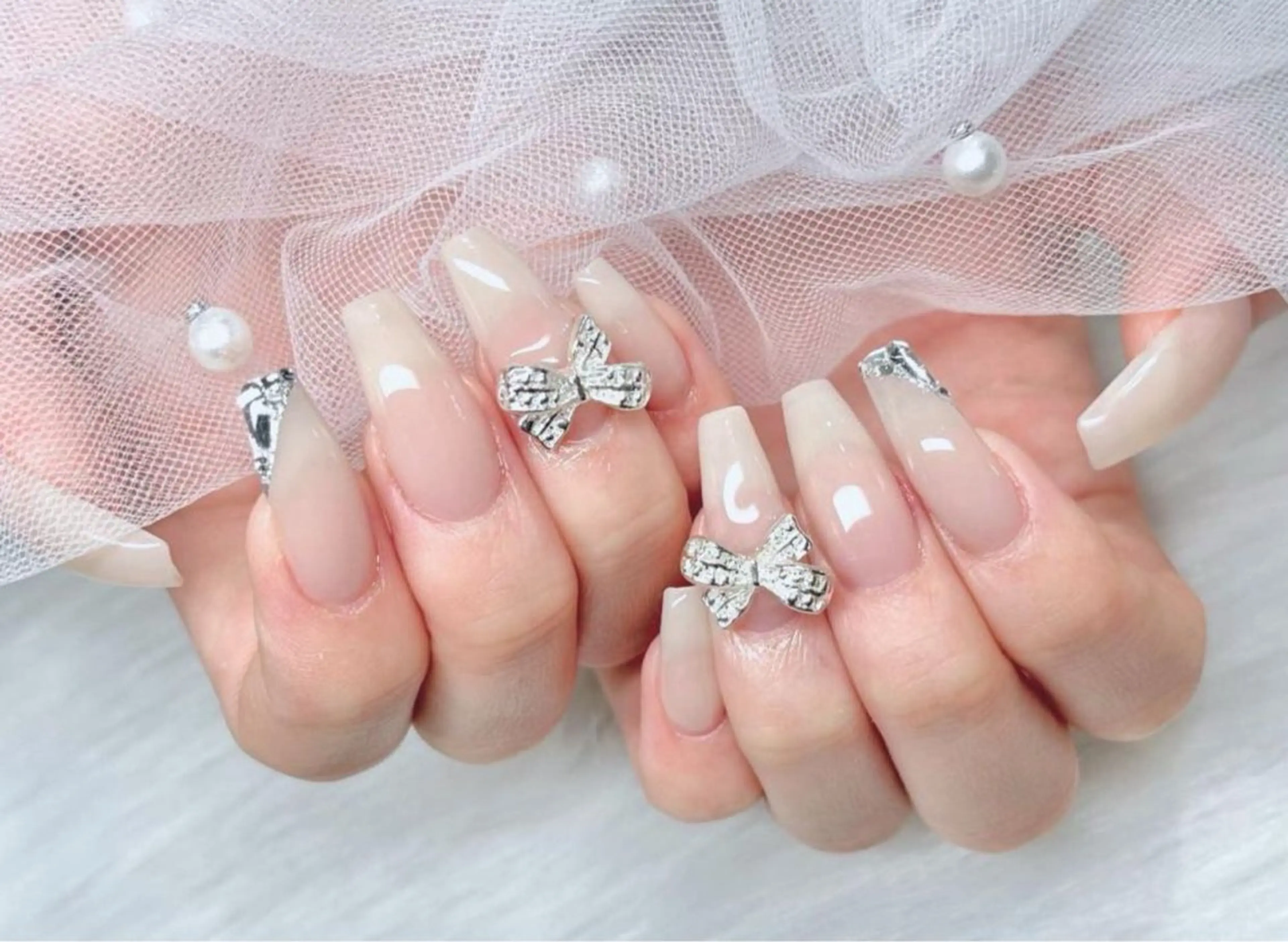 ネイル ETERNA Nail 銀座店【パラジェル/フィルイン/チップ長さだし/マグネット/ニュアンス】所属・ア カリのネイルデザイン