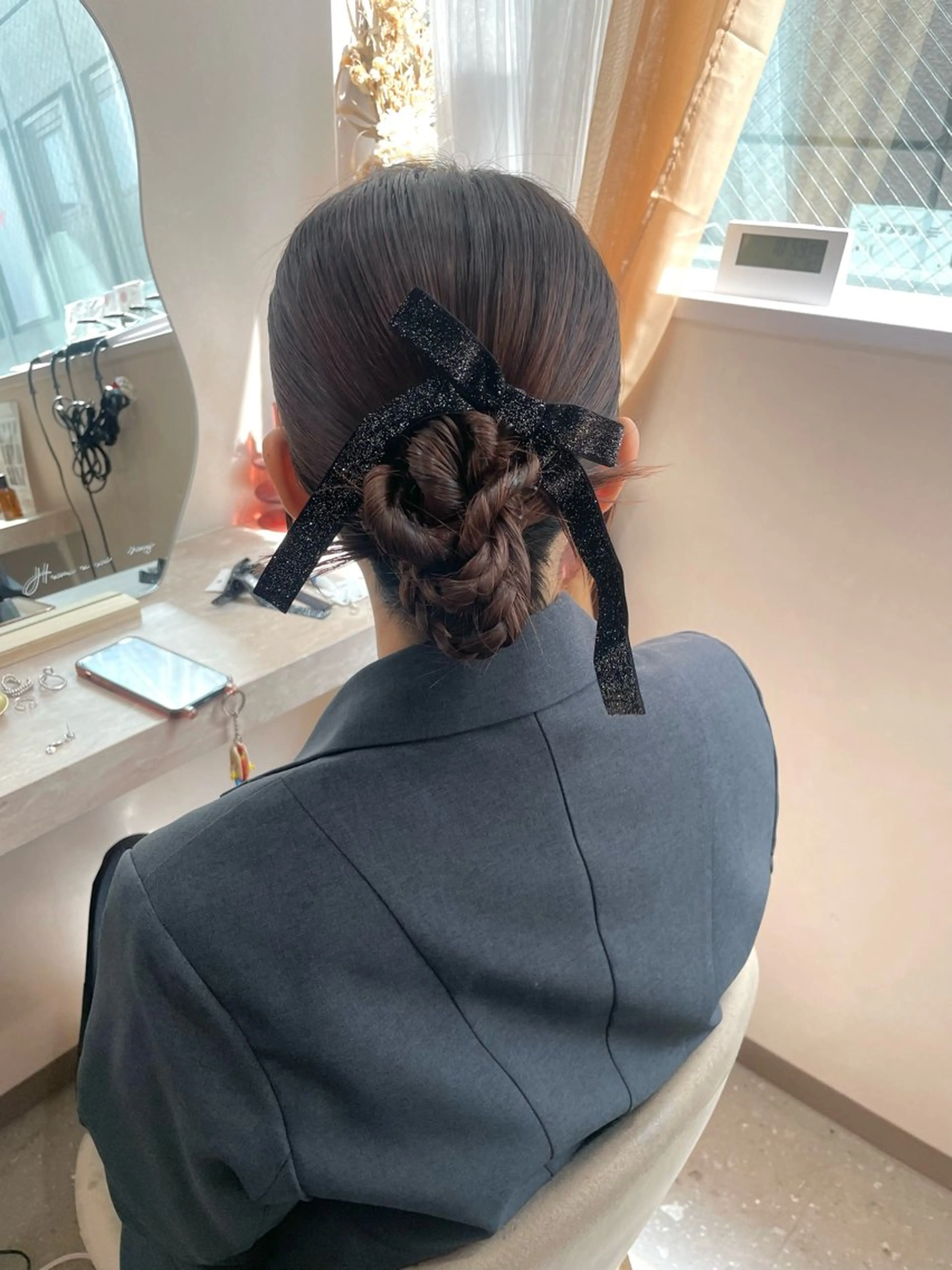 セミロング ヘアアレンジ ヘアセット Mila chihiroのヘアスタイル