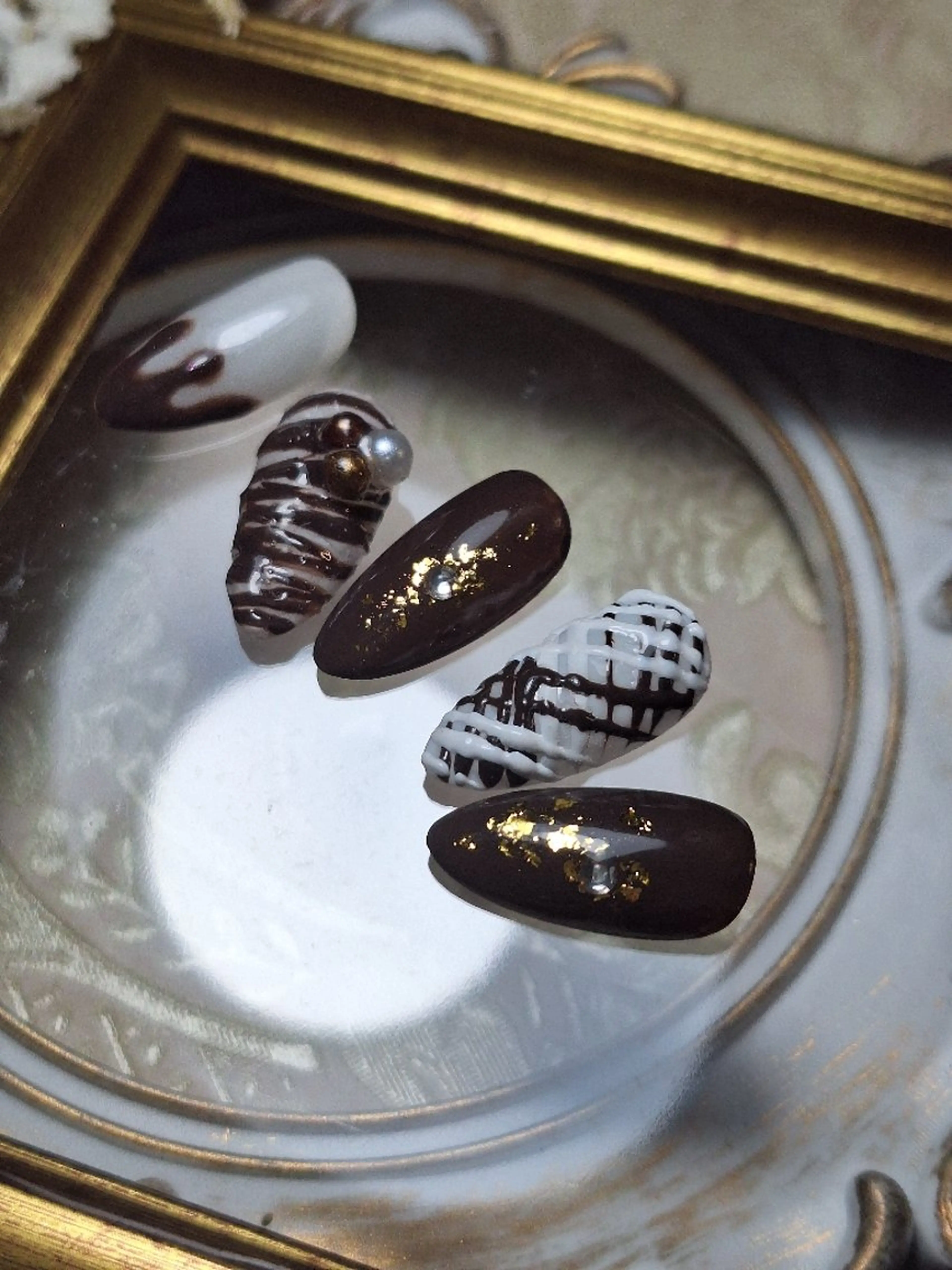 ネイル バレンタイン ビューコフレ　久米川本店所属・ビューコフレ 奥原のネイルデザイン