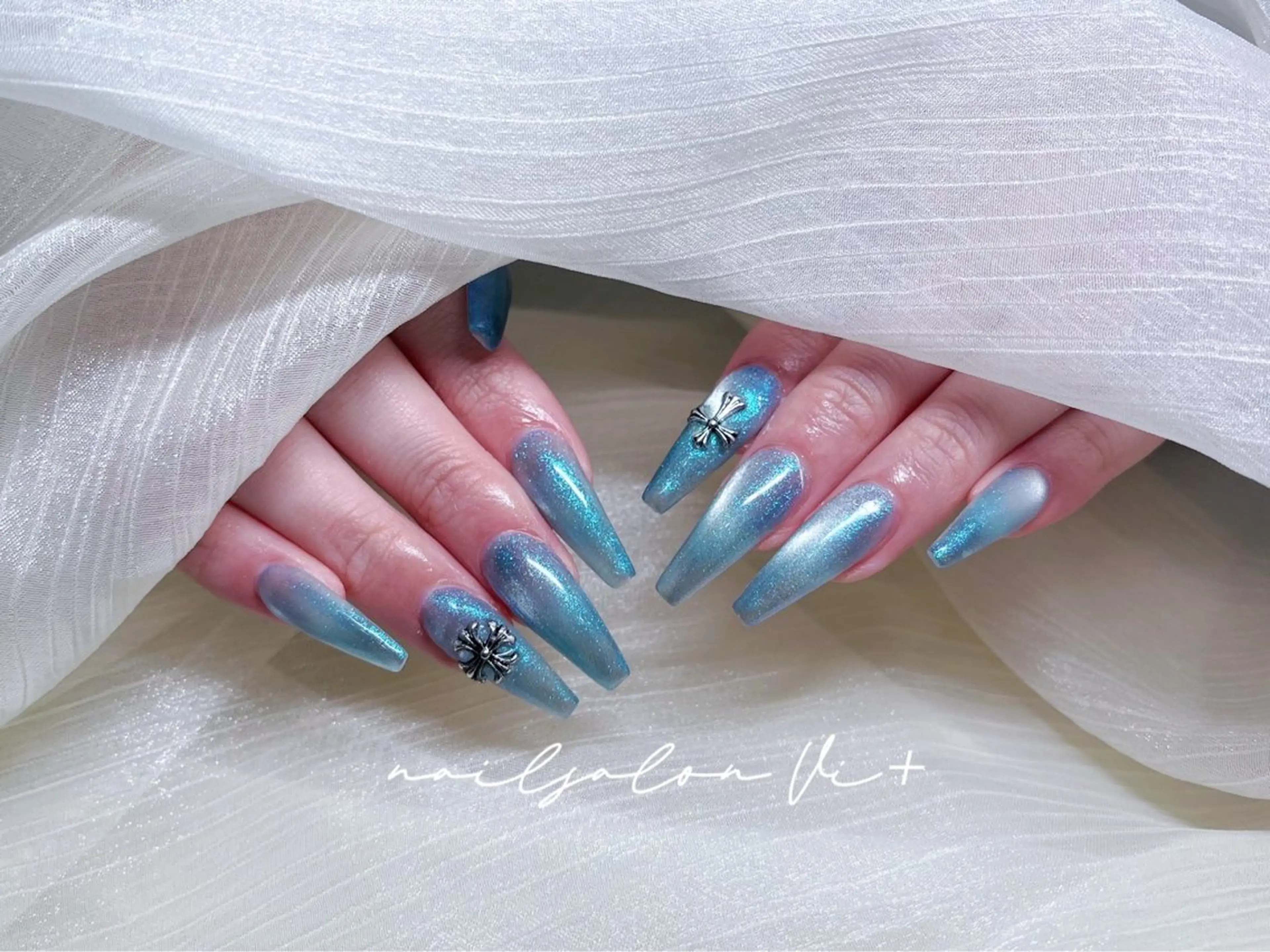 ネイル ハンドネイル ✨Nailsalon Vi+✨のネイルデザイン