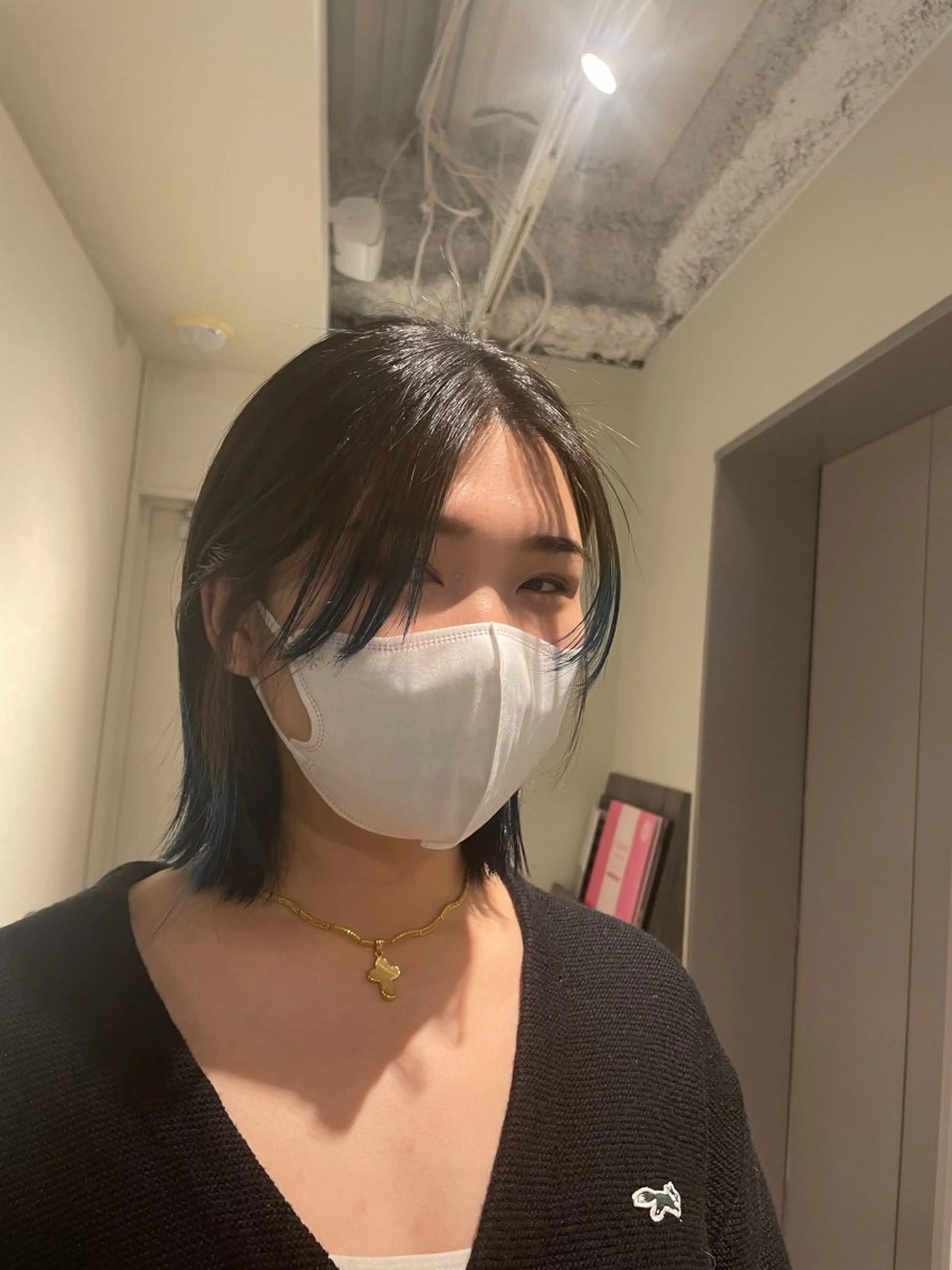 ショート カラー ヘアカラー tiel 小山莉々のヘアスタイル