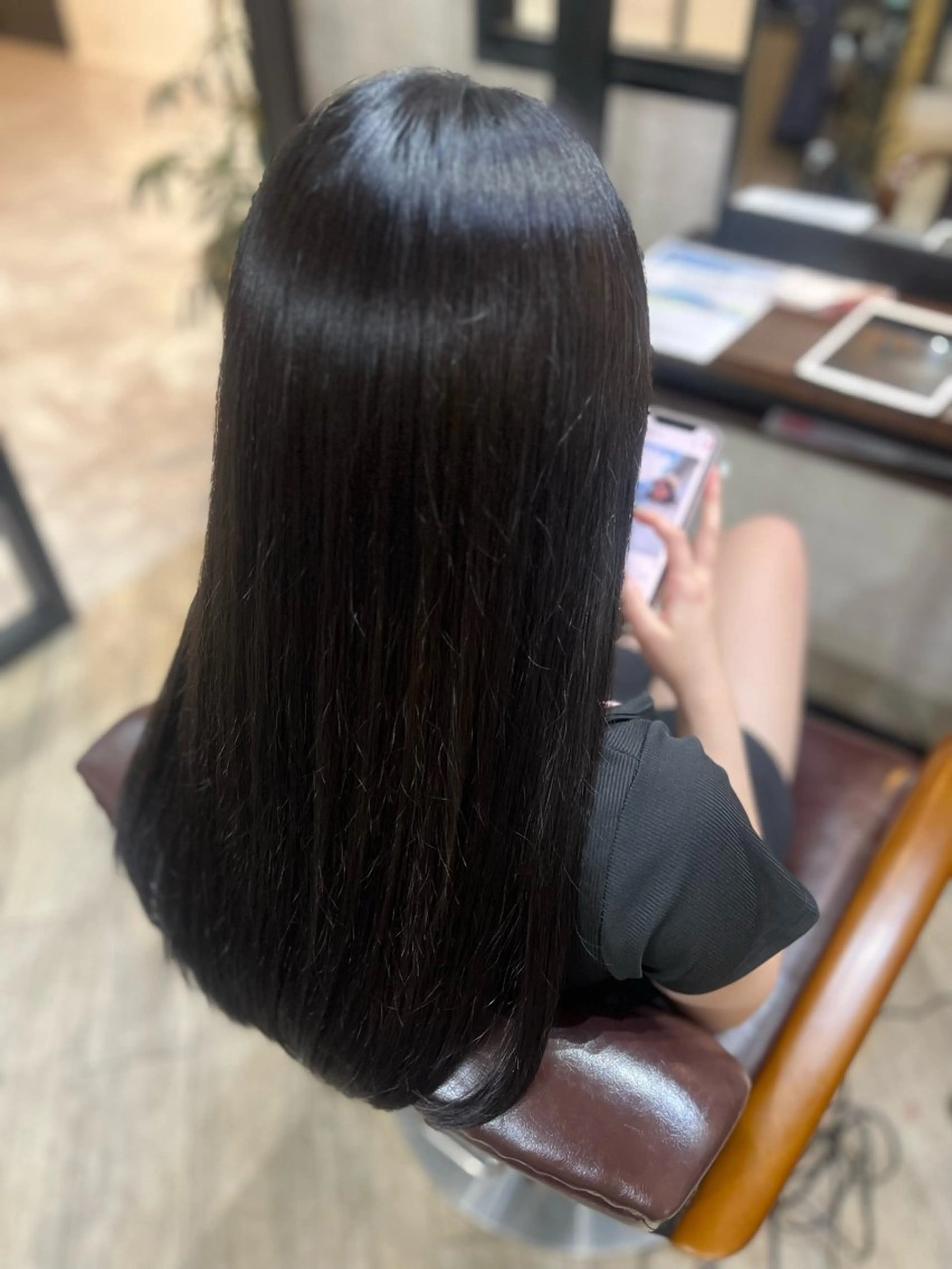 ロング カラー 黒髪 🫧ぷる艶カラー🫧 Yuubi🦩のヘアスタイル