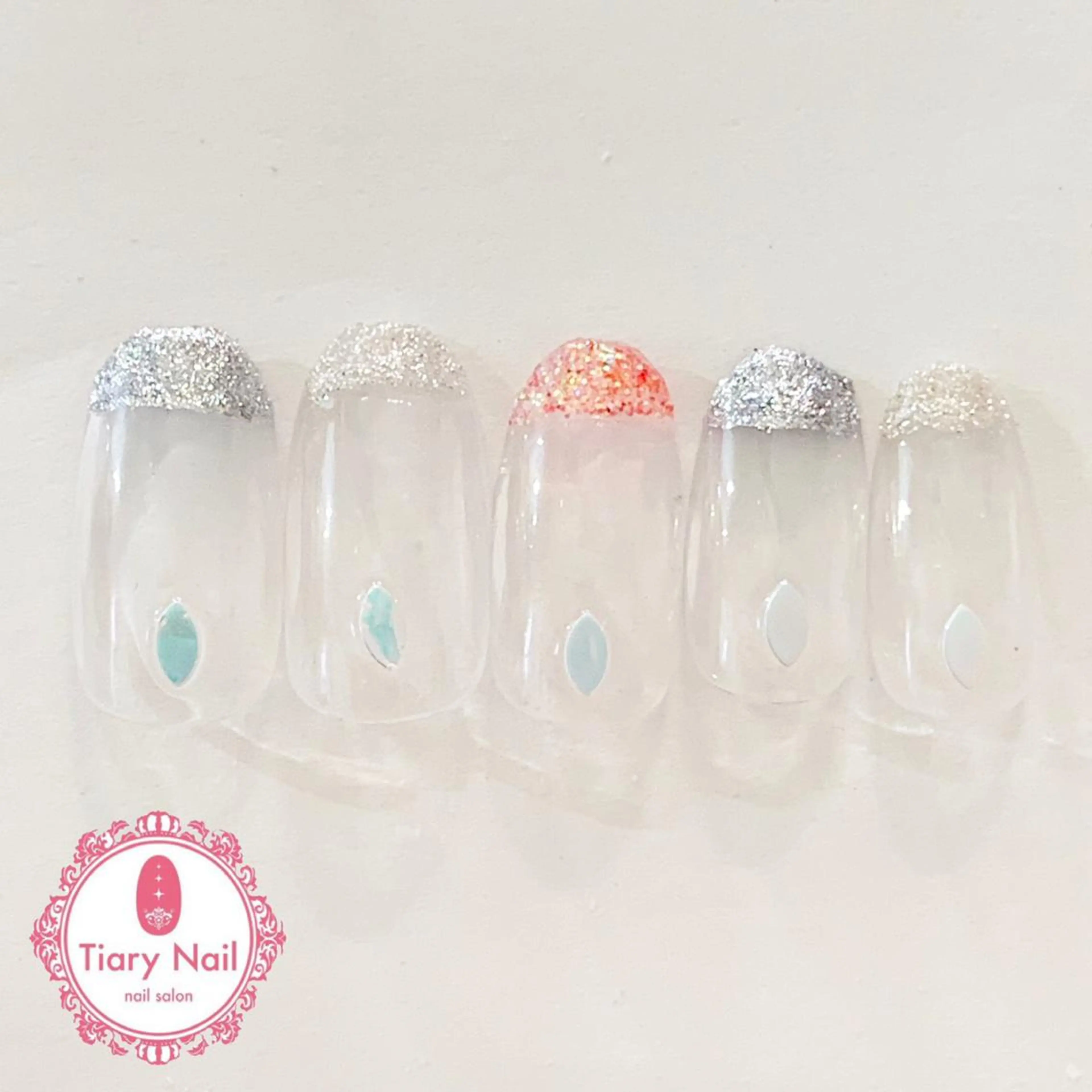 ネイル tiarynail K K🐼のネイルデザイン