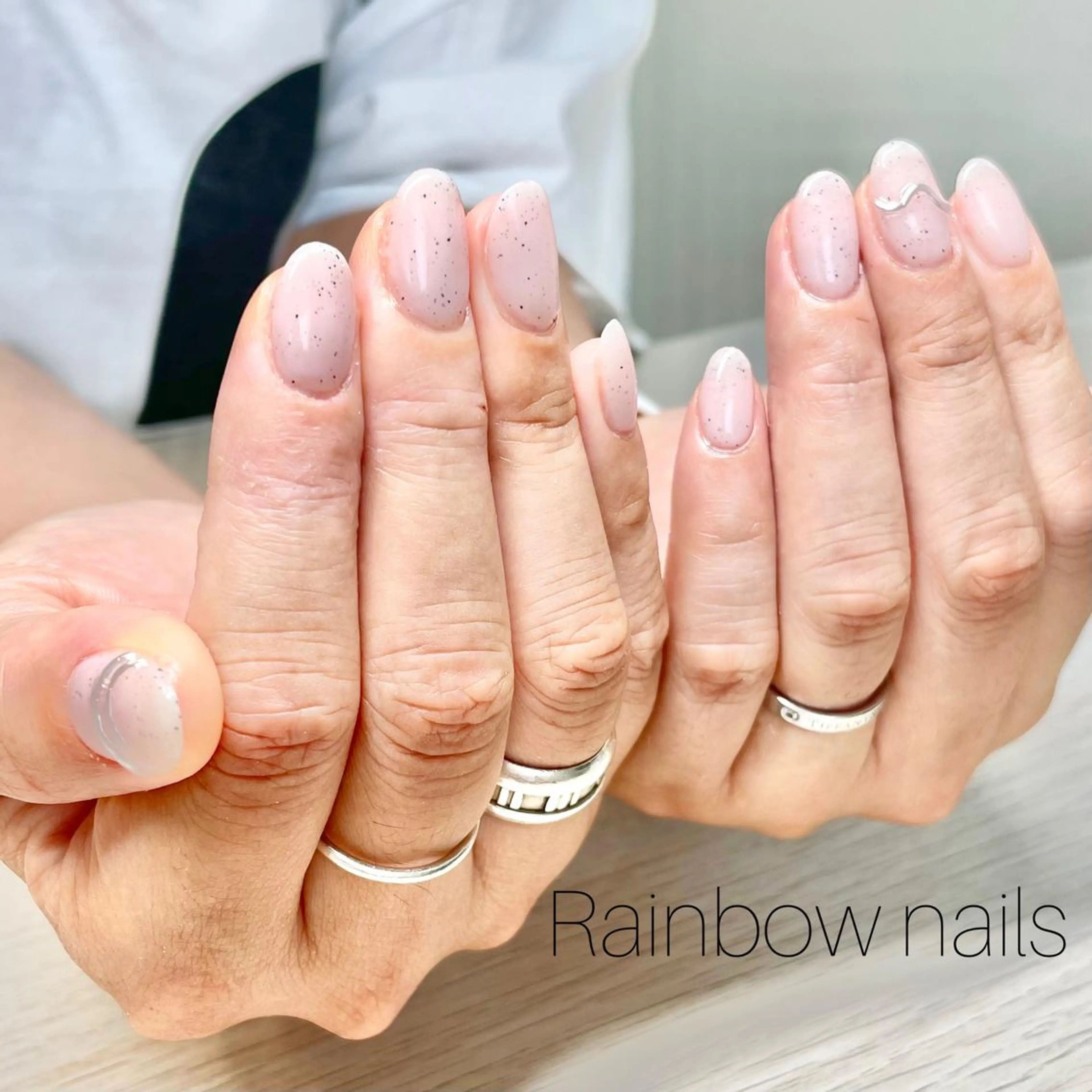 ネイル ジェルネイル ホワイト Rainbow nailsくろちゃんのネイルデザイン