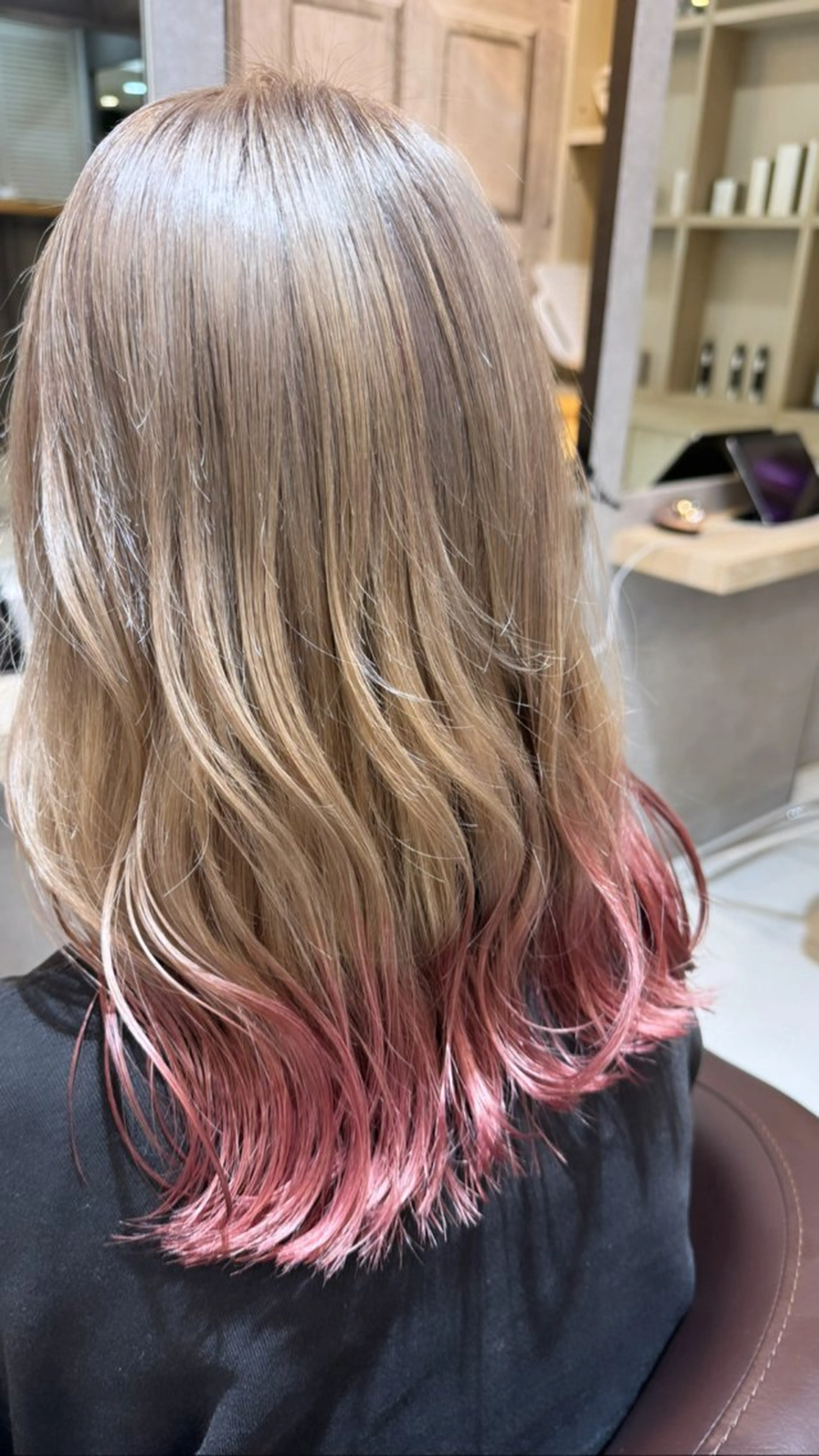 ロング カラー ピンクカラー カット ヘアカラー トリートメント beaute錦糸町 🦖⋆͛yuka💚のヘアスタイル