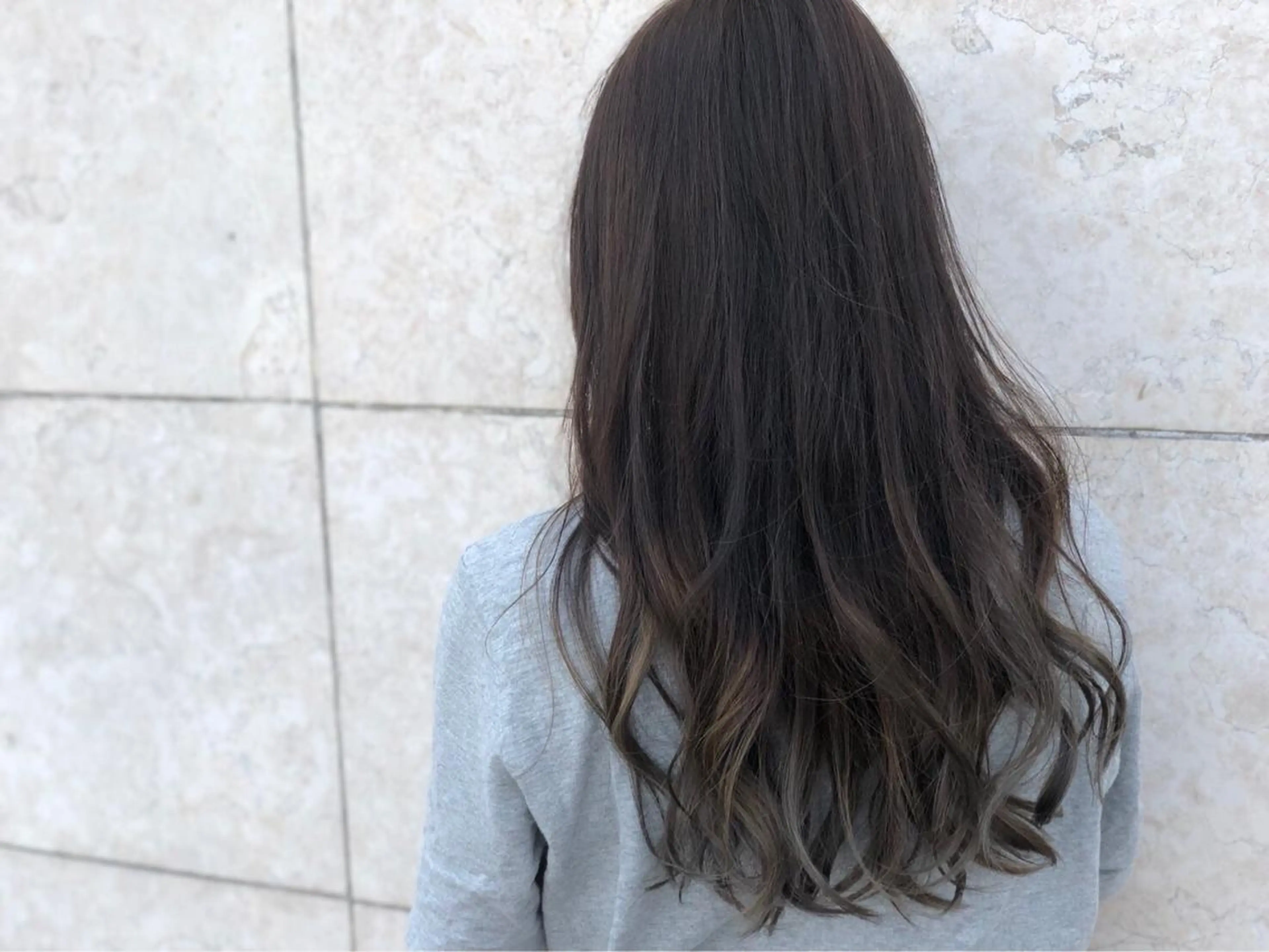 カラー カラーリスト菅澤 岳のヘアスタイル