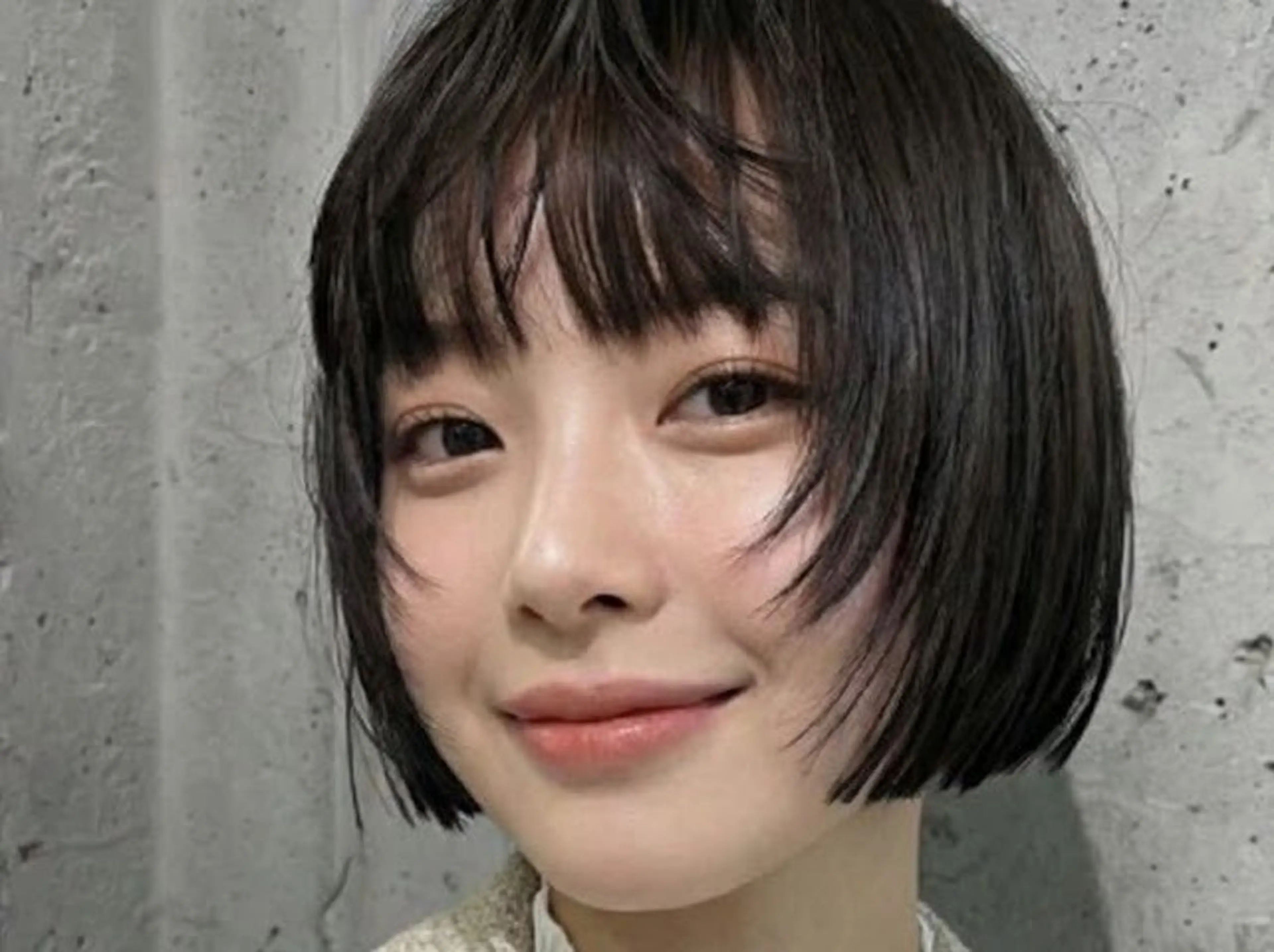 ショート タカノ アツコのヘアスタイル