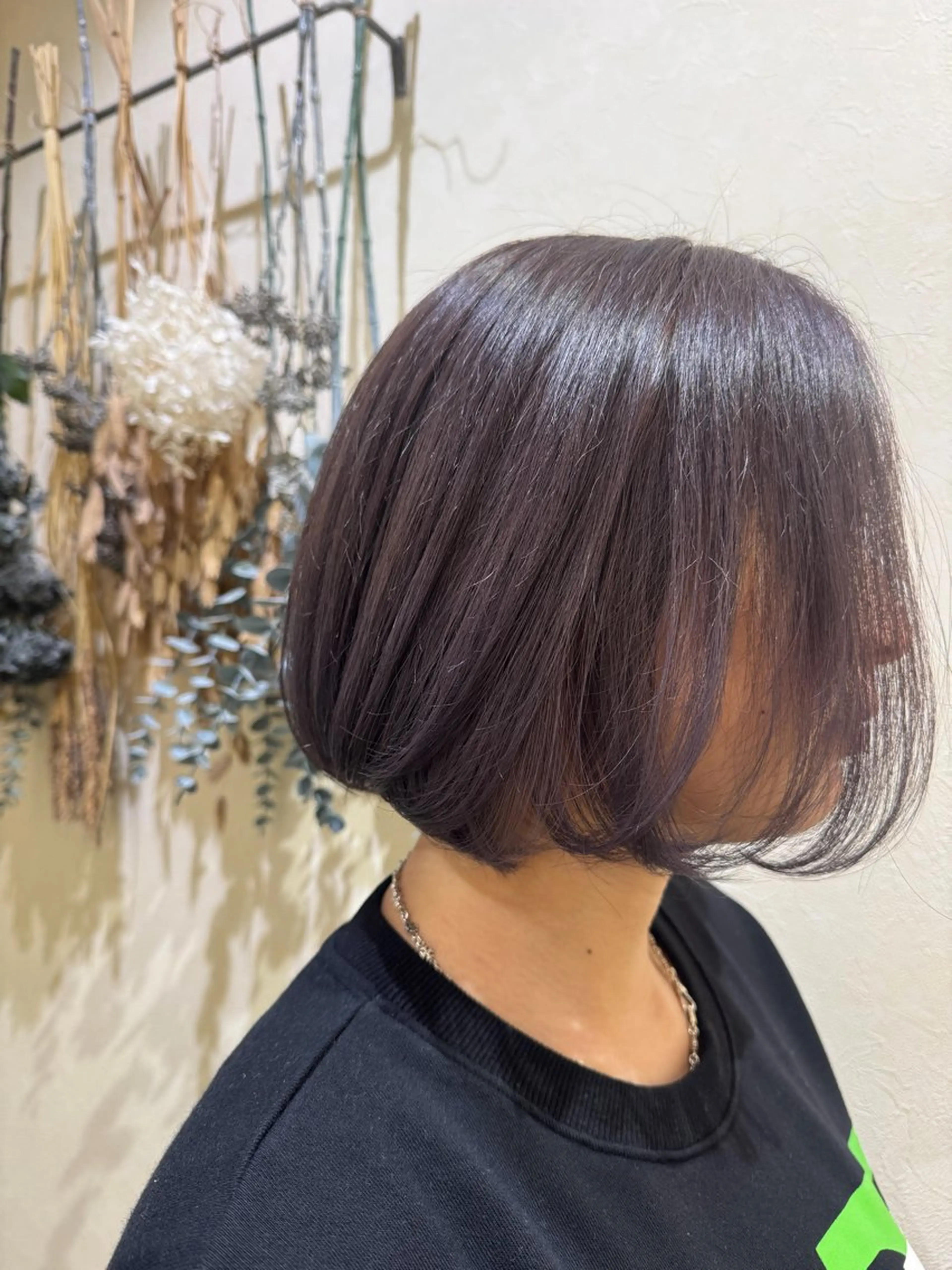 ショート カラー ブリーチ グレージュ jurerbelle RIHOのヘアスタイル