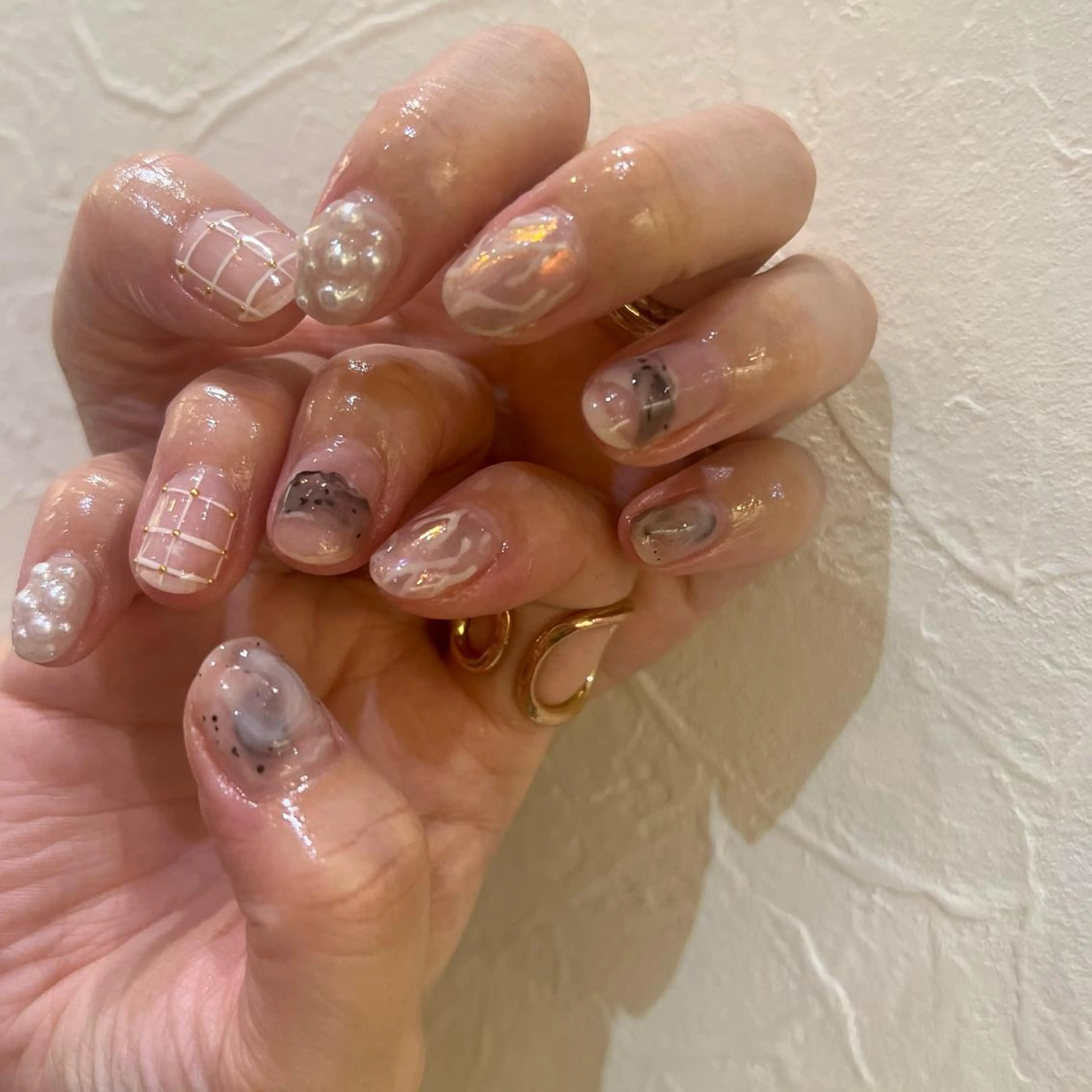 ネイル オーロラネイル マグネットネイル ミラーネイル 《ニュアンスネイル》 risaのネイルデザイン