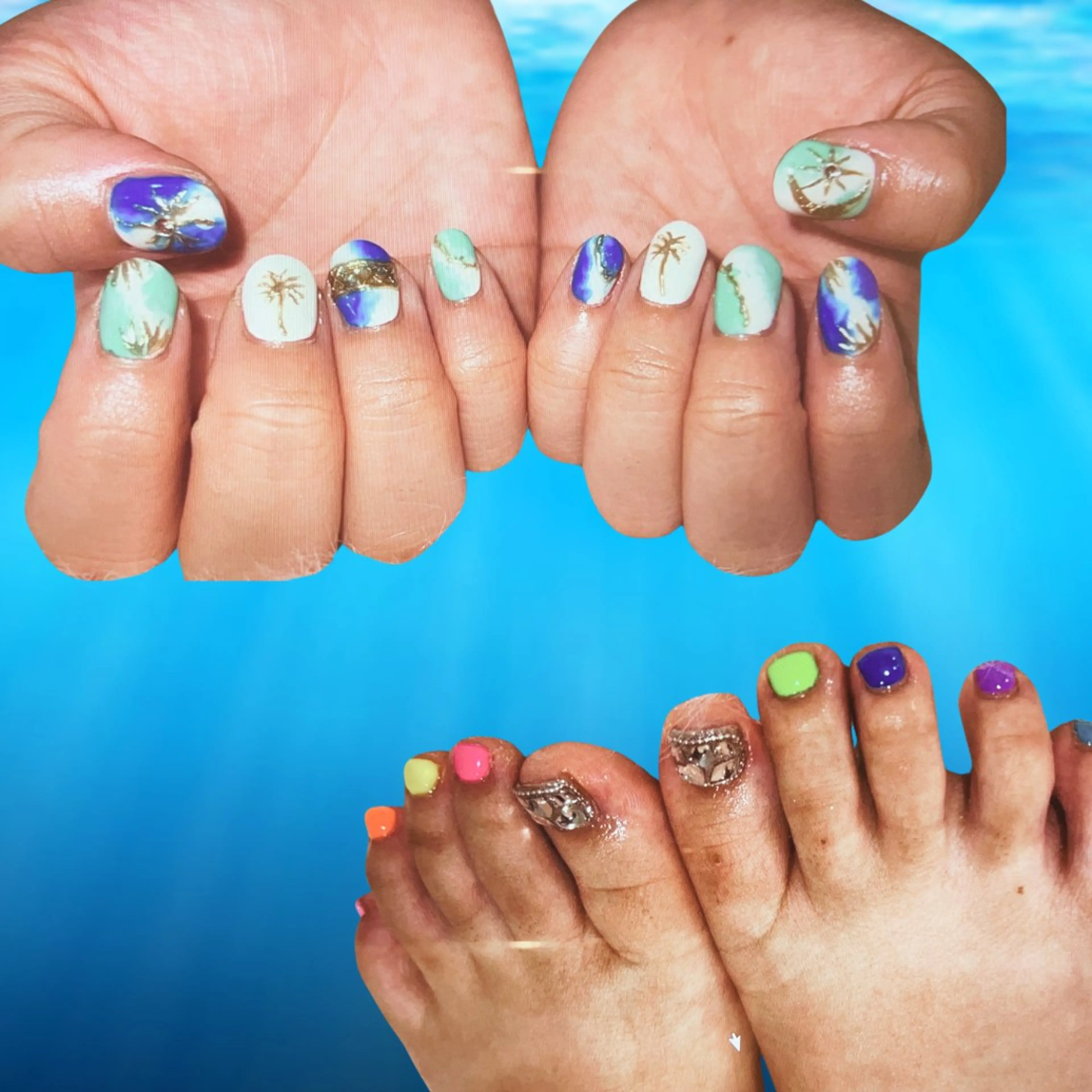 ネイル アートネイル フットネイル ストーンネイル 夏ネイル Nail Salon Lindaのネイルデザイン