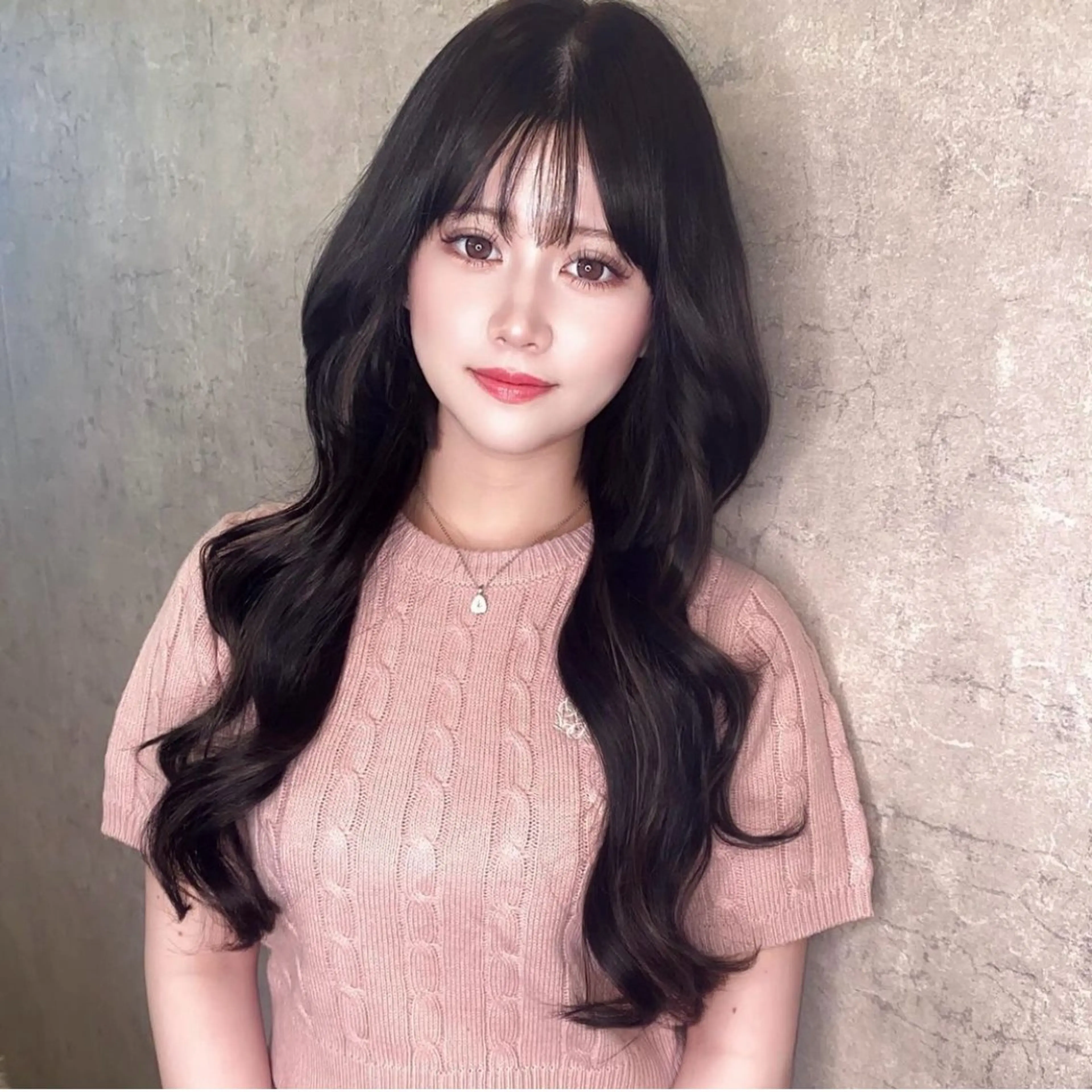 ロング シールエクステ アッシュ エクステ 韓国風ヘア レイヤーカット エクステサロン GRIZZのヘアスタイル