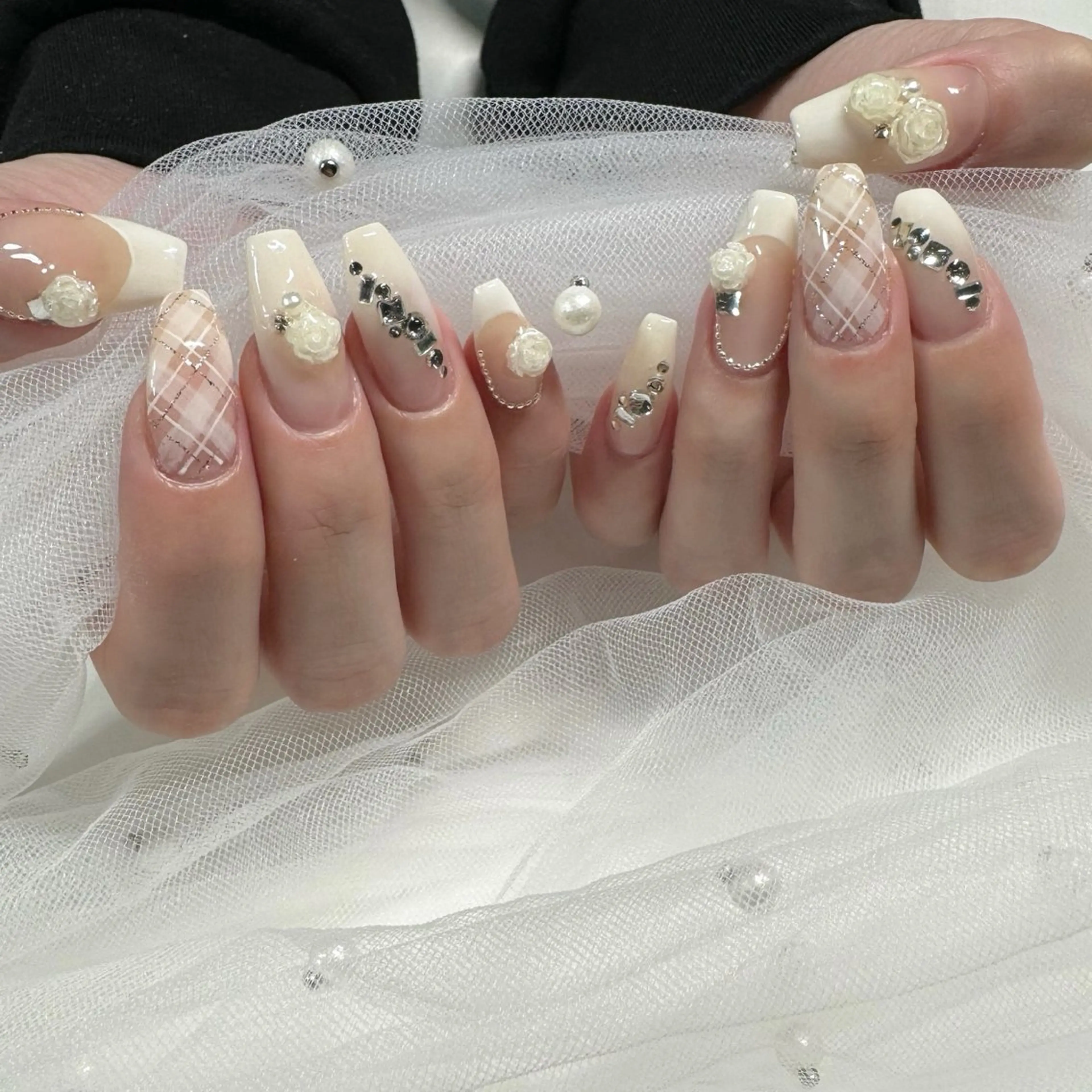 ネイル 東 千夏のネイルデザイン