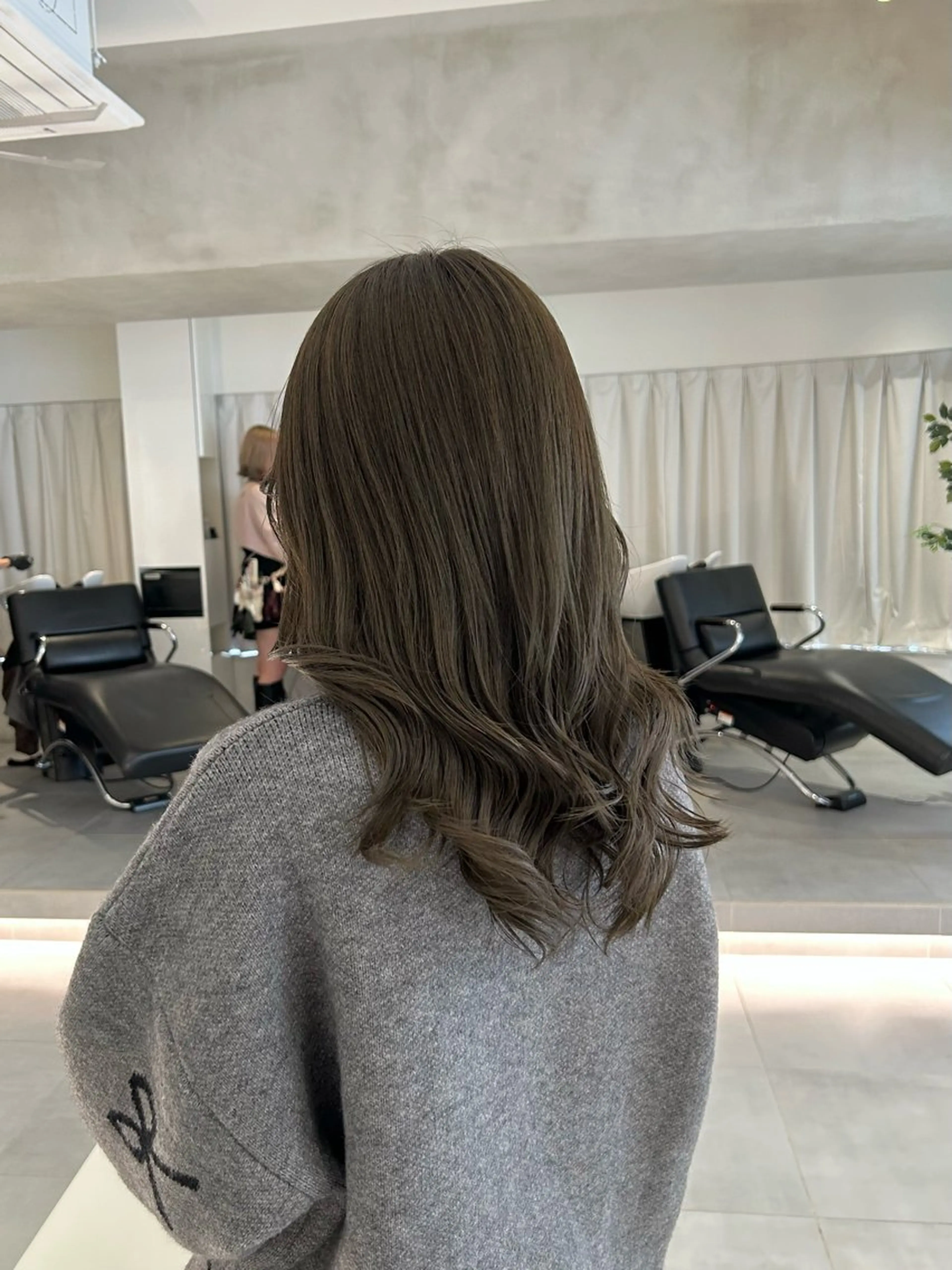 ミディアム カラー カット ヘアカラー 🧚つやさらhair 🧚manakaのヘアスタイル