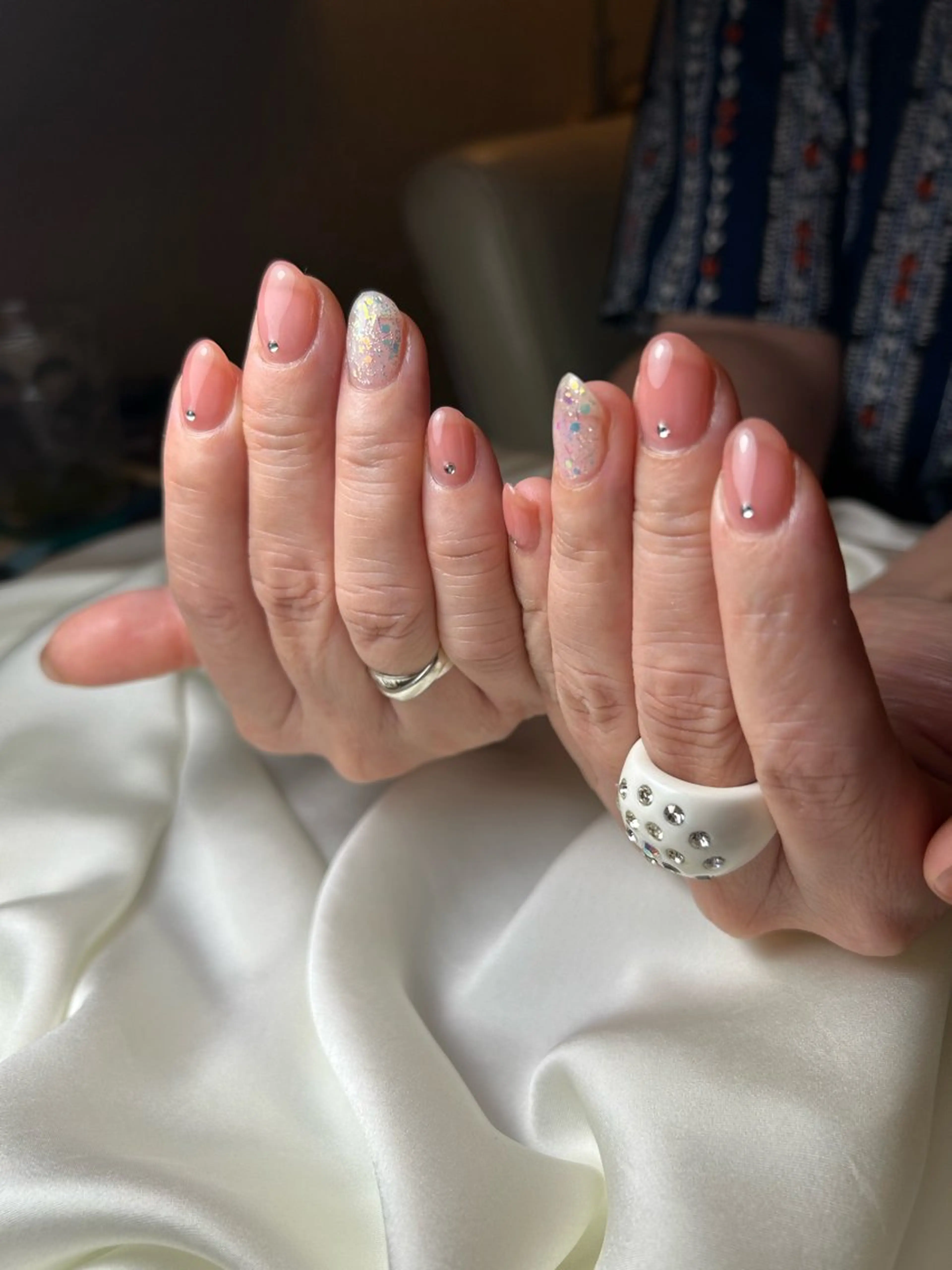 ネイル 金山 沙織のエステ・リラクイメージ