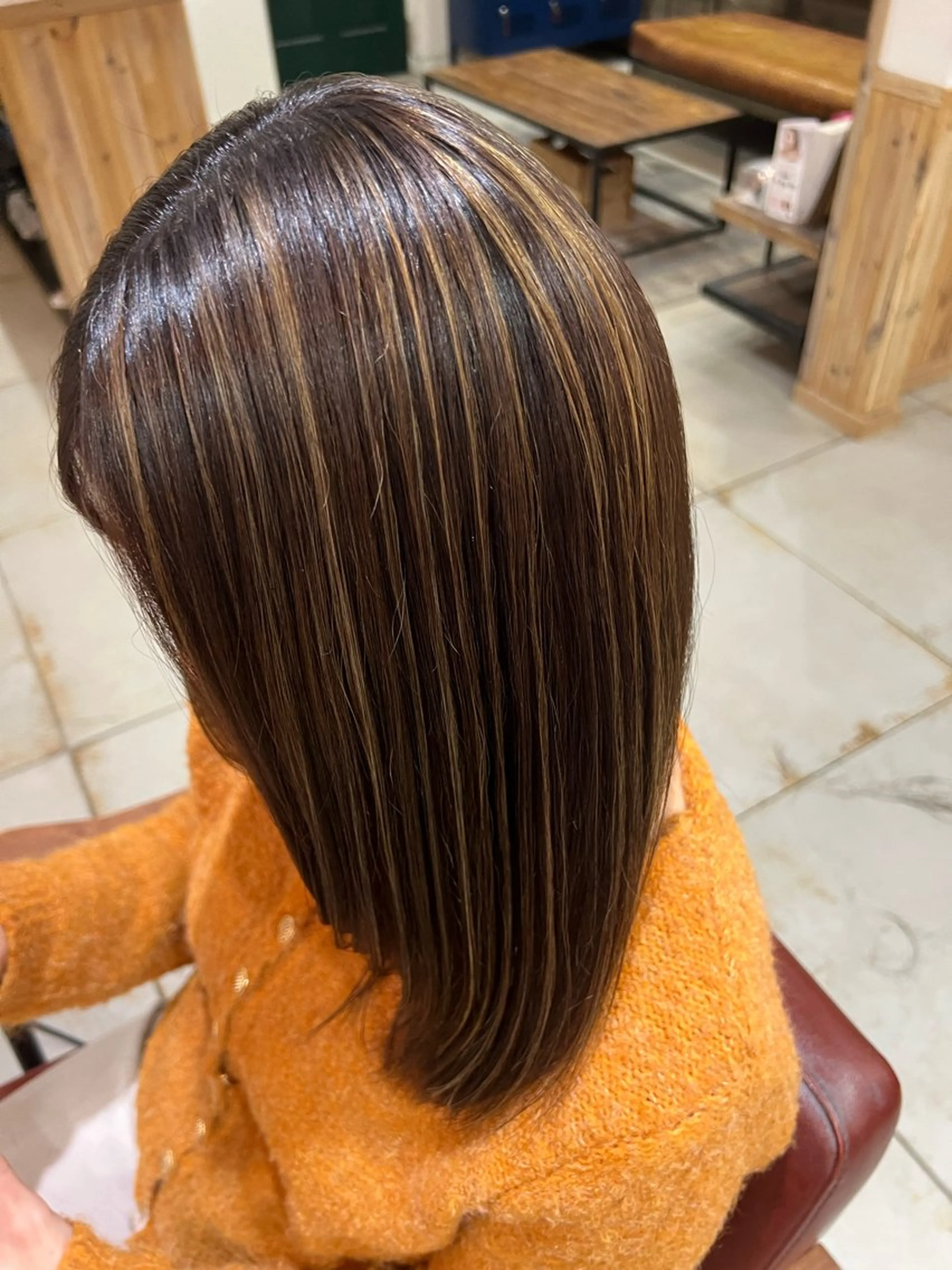 セミロング カラー ハイライトカラー ハイライト 🌈ダブルカラー🌈 💚みやのしんじ💚のヘアスタイル