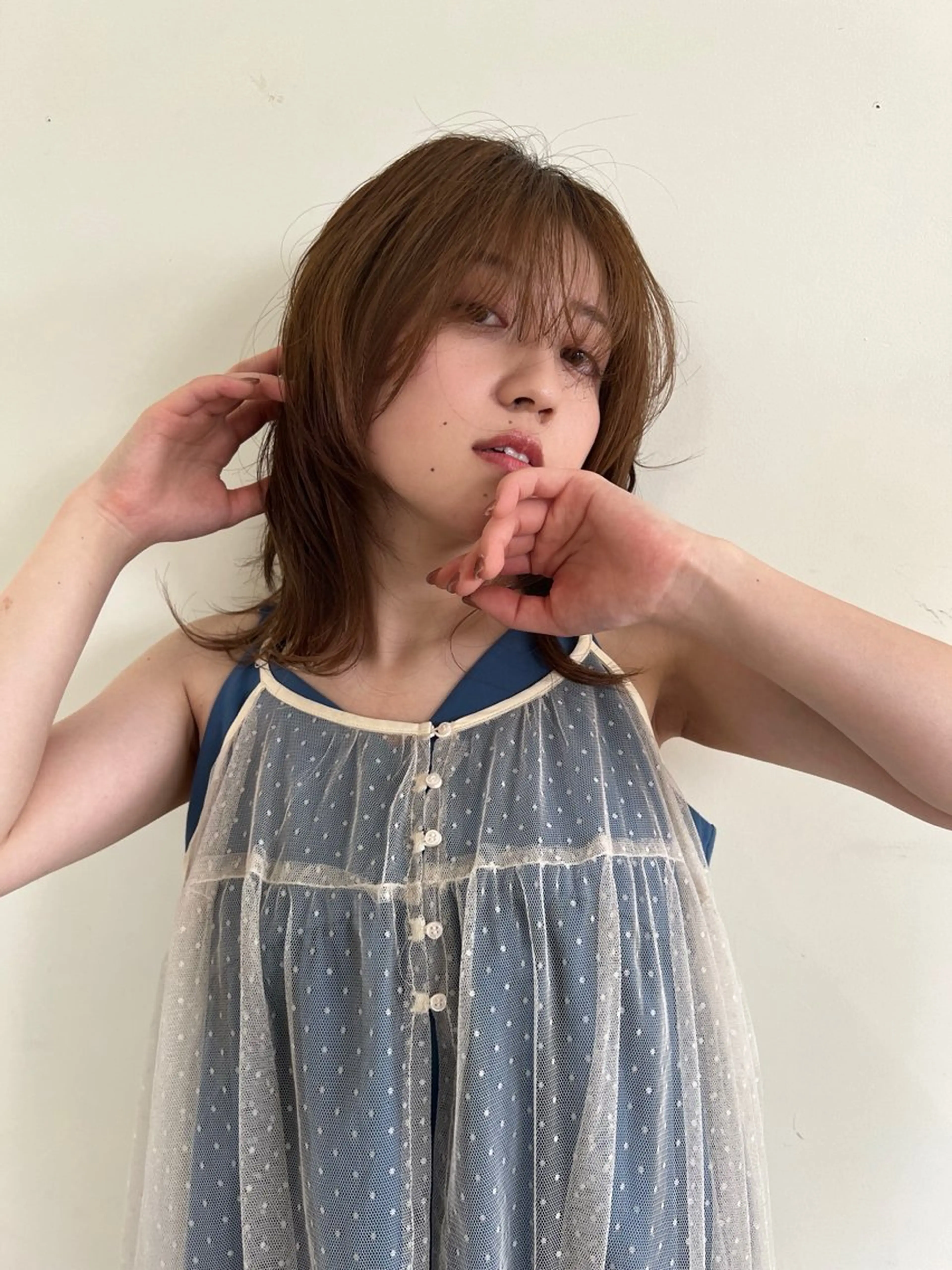 ミディアム 白築 怜実のヘアスタイル