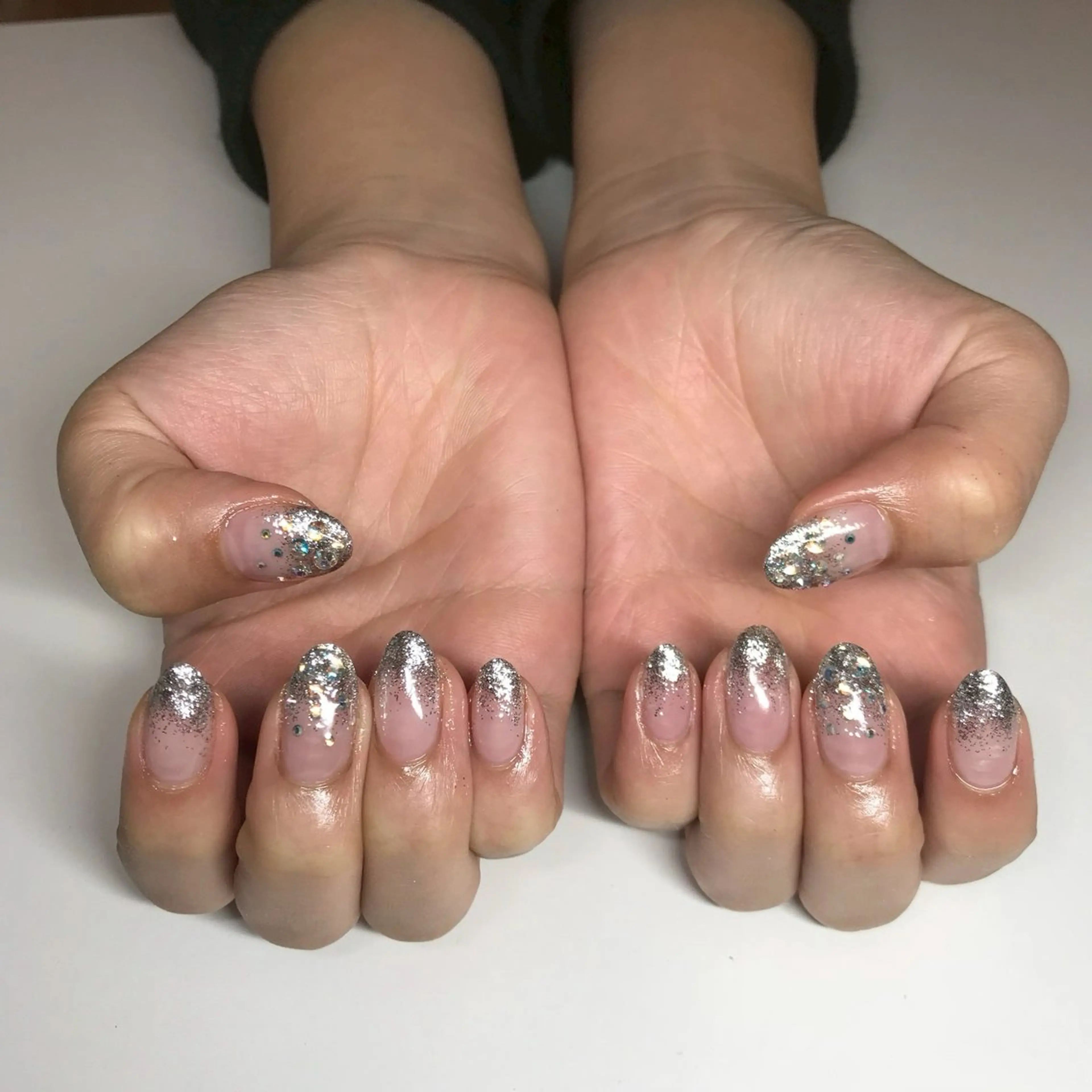 ネイル アトリエハーロウ所属・アトリエハーロウ sakuraのネイルデザイン