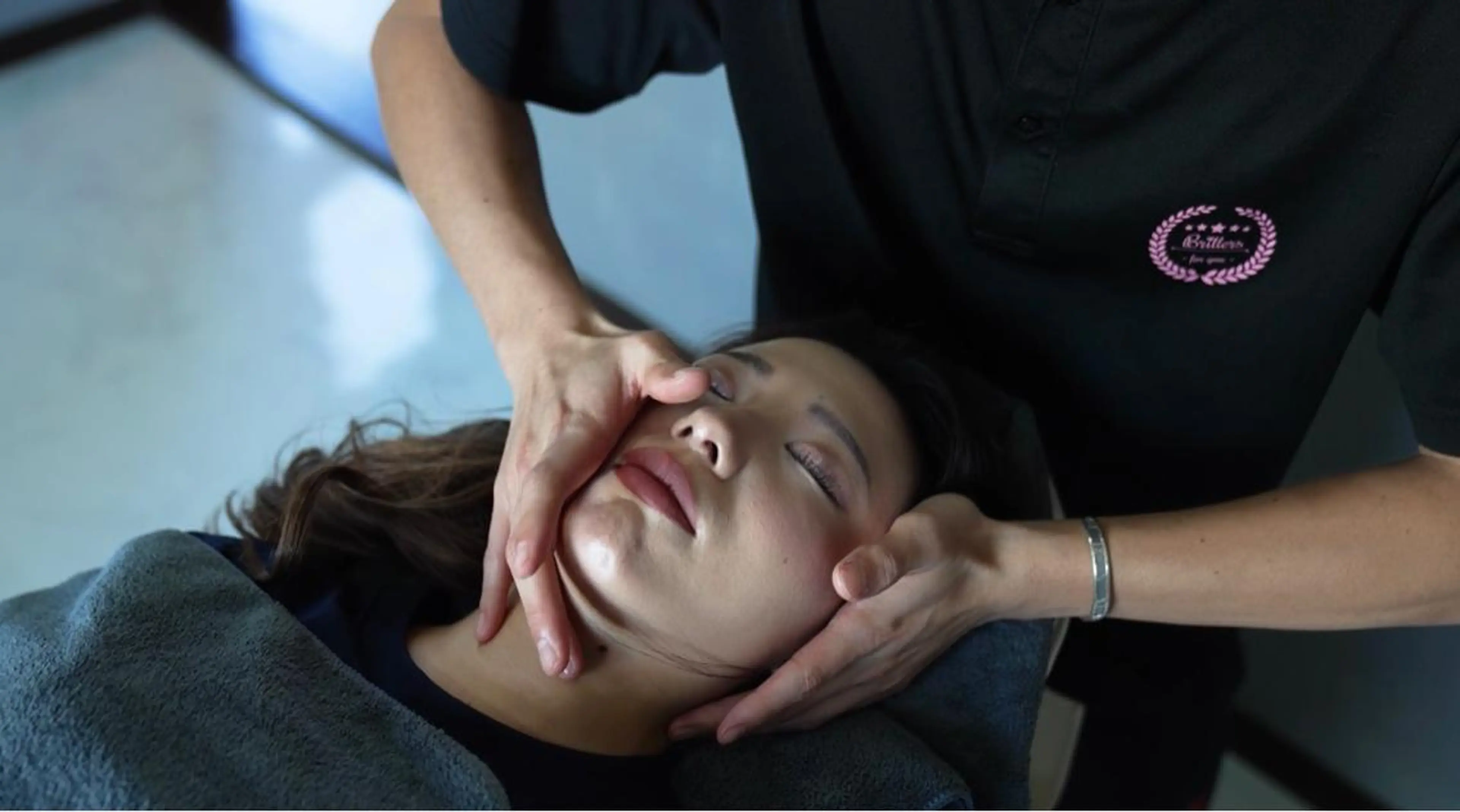 そノさき所属・鍼灸整体専門サロン 島袋のエステ・リラクイメージ