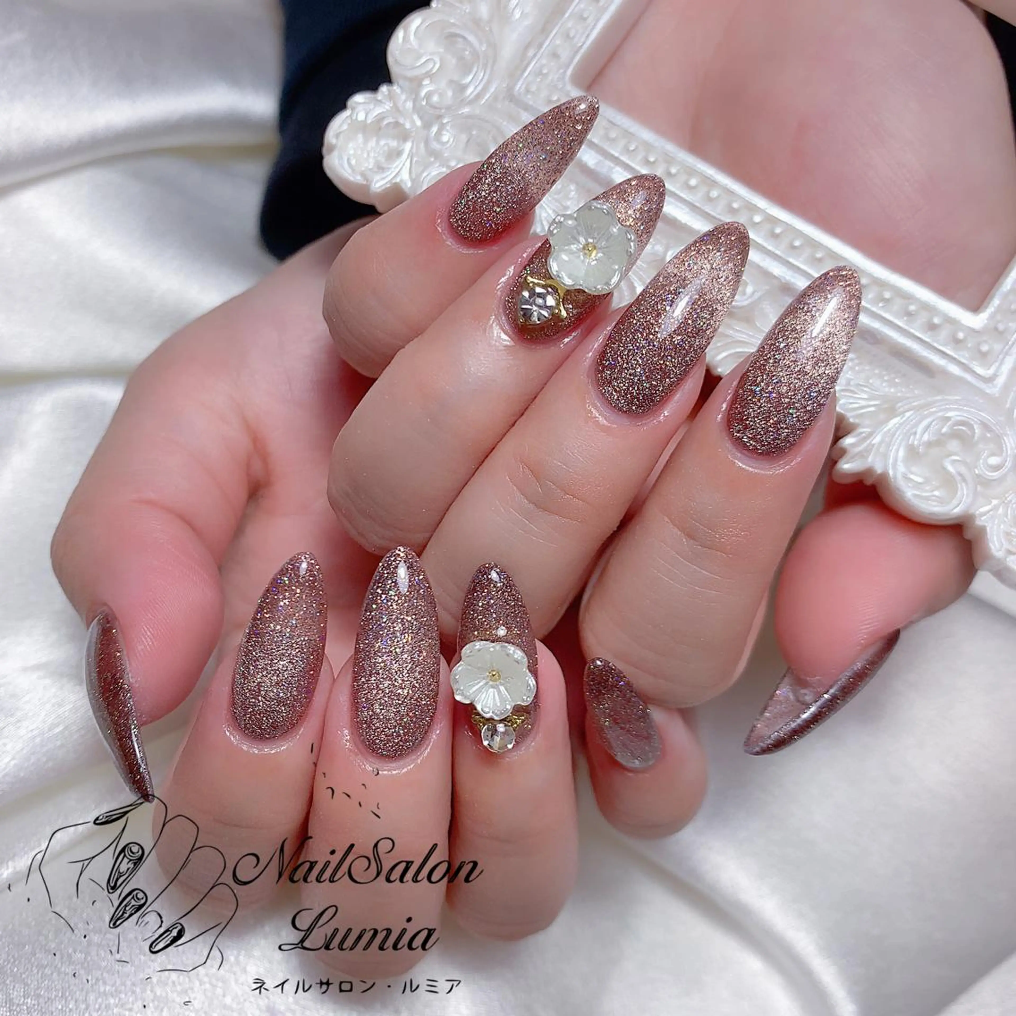 ネイル ハンドネイル ネイルサロン ルミア Lumia 店長のネイルデザイン