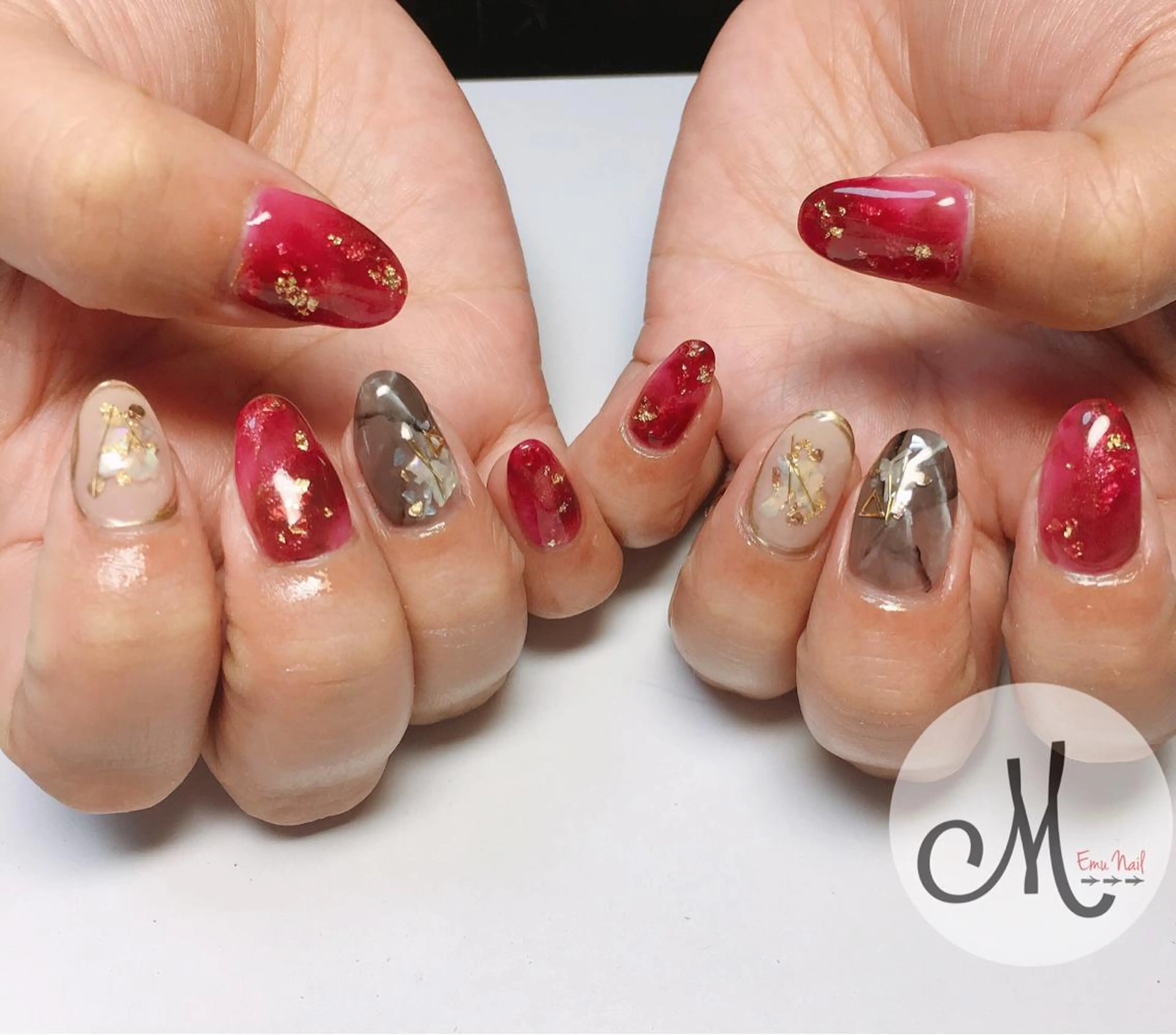 ネイル ハンドネイル Emu Nailのネイルデザイン