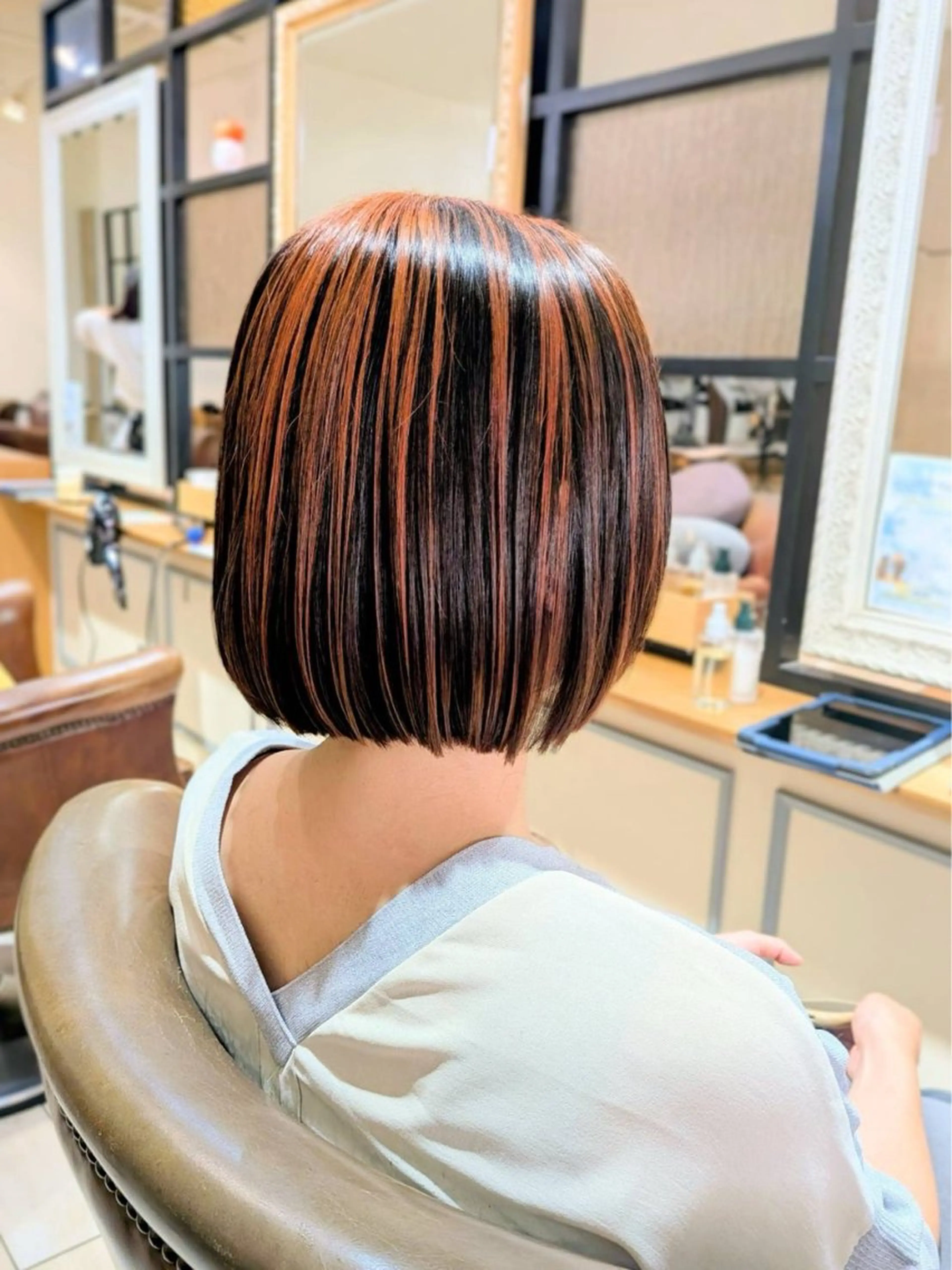 ミディアム カット 友成 星来のヘアスタイル