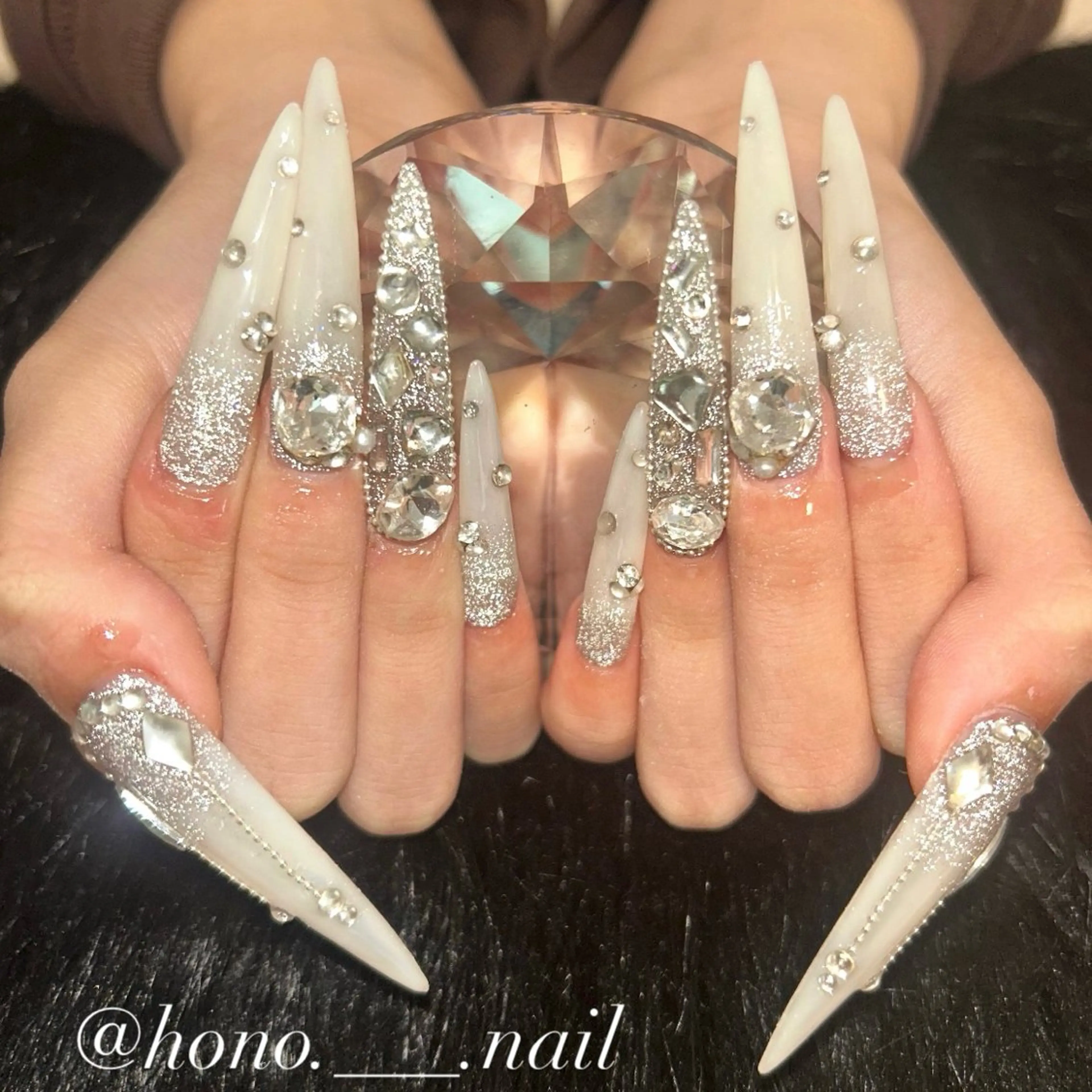 ネイル AriuMアリウム Honokaのネイルデザイン