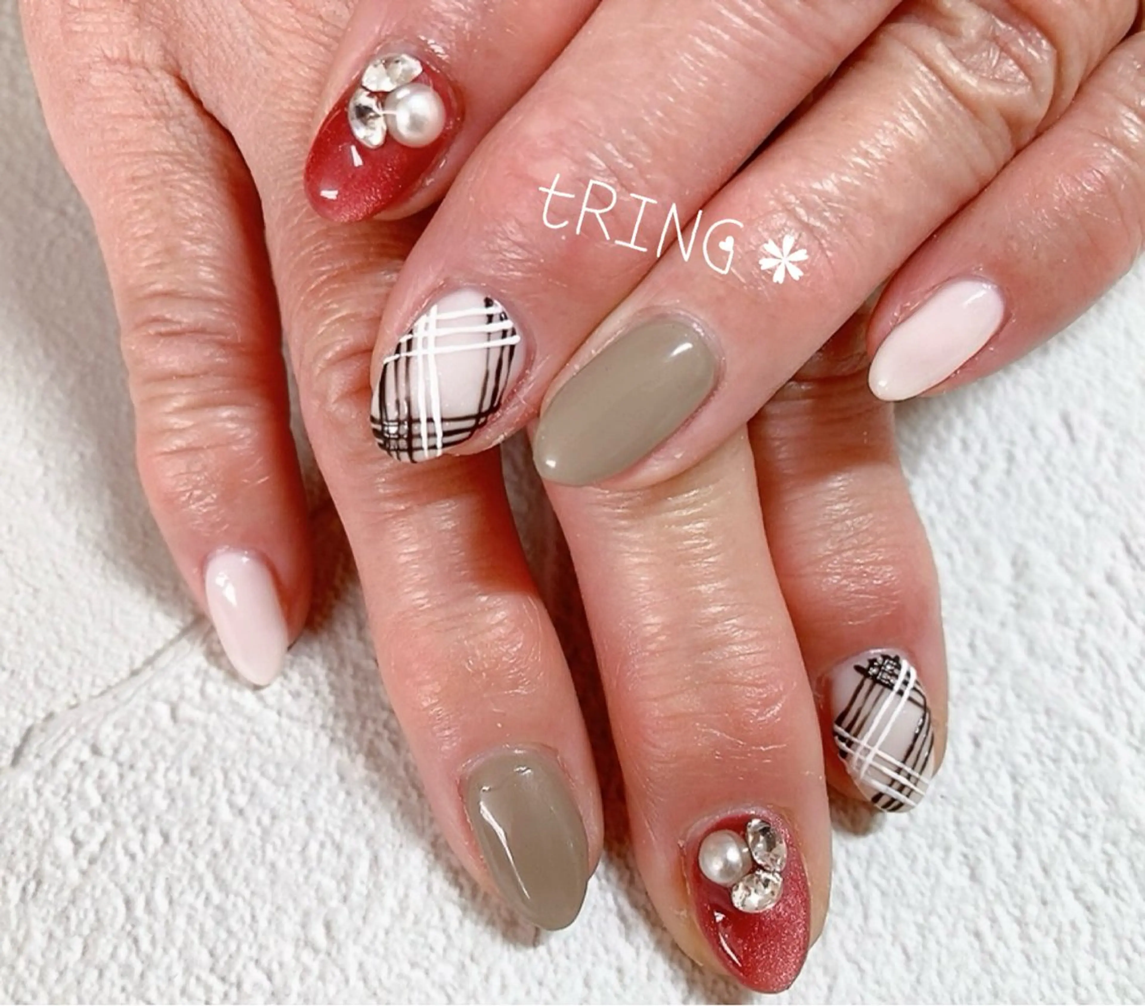 ネイル ハンドネイル tRING＊ しいの木台のネイルデザイン