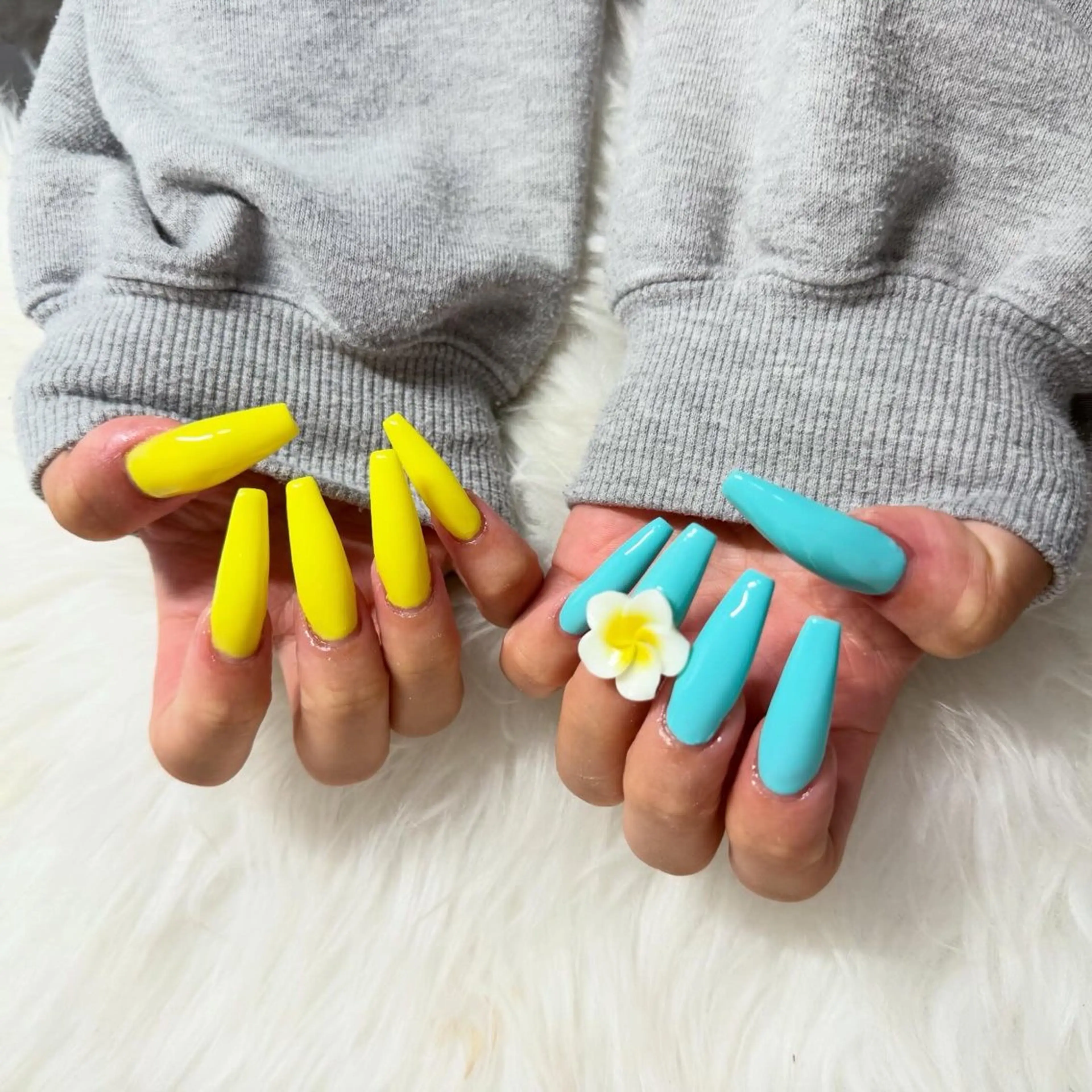 ロング ハンドネイル mao .のネイルデザイン