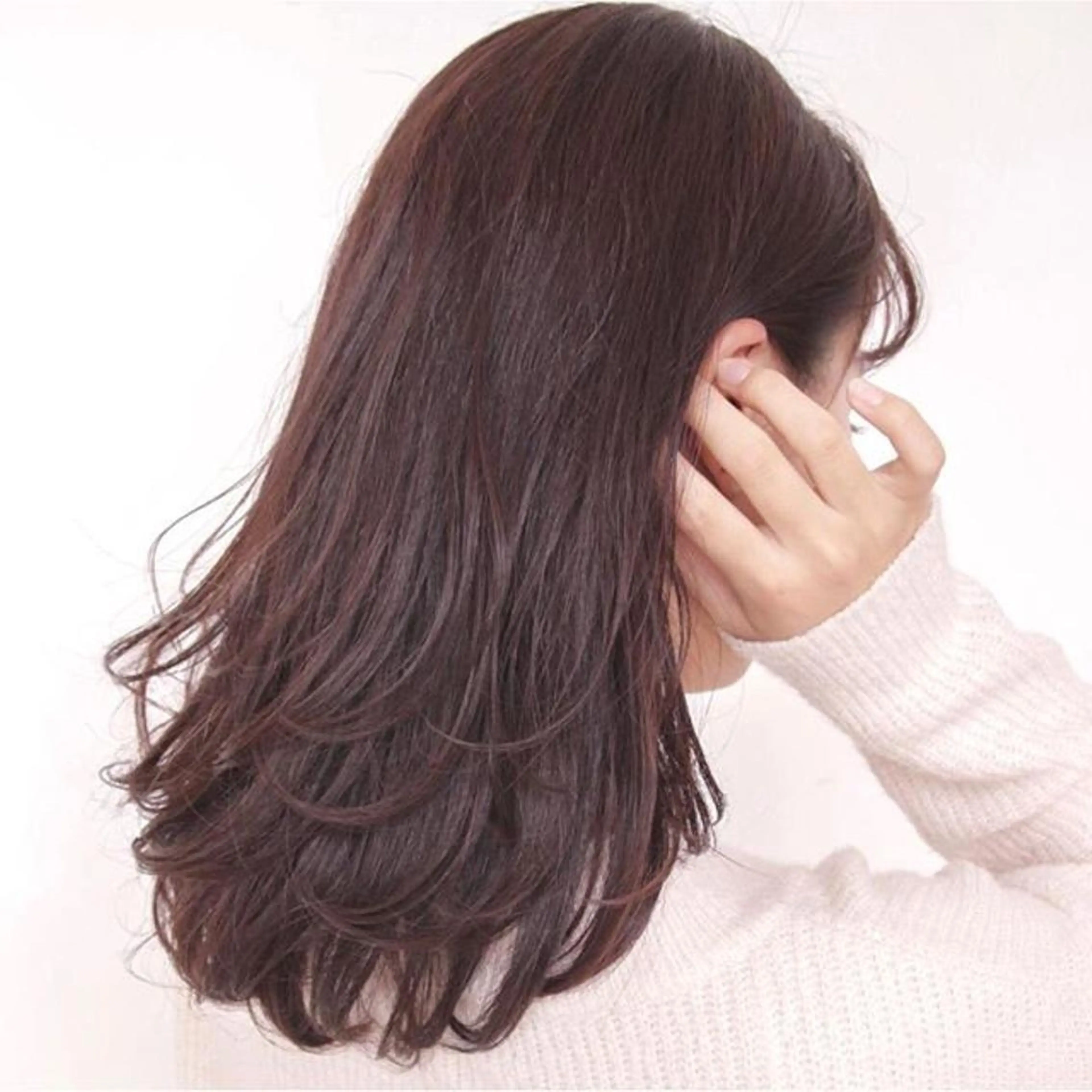 セミロング カラー ヘアカラー 大人レイヤー×艶髪 小久保　春暁のヘアスタイル