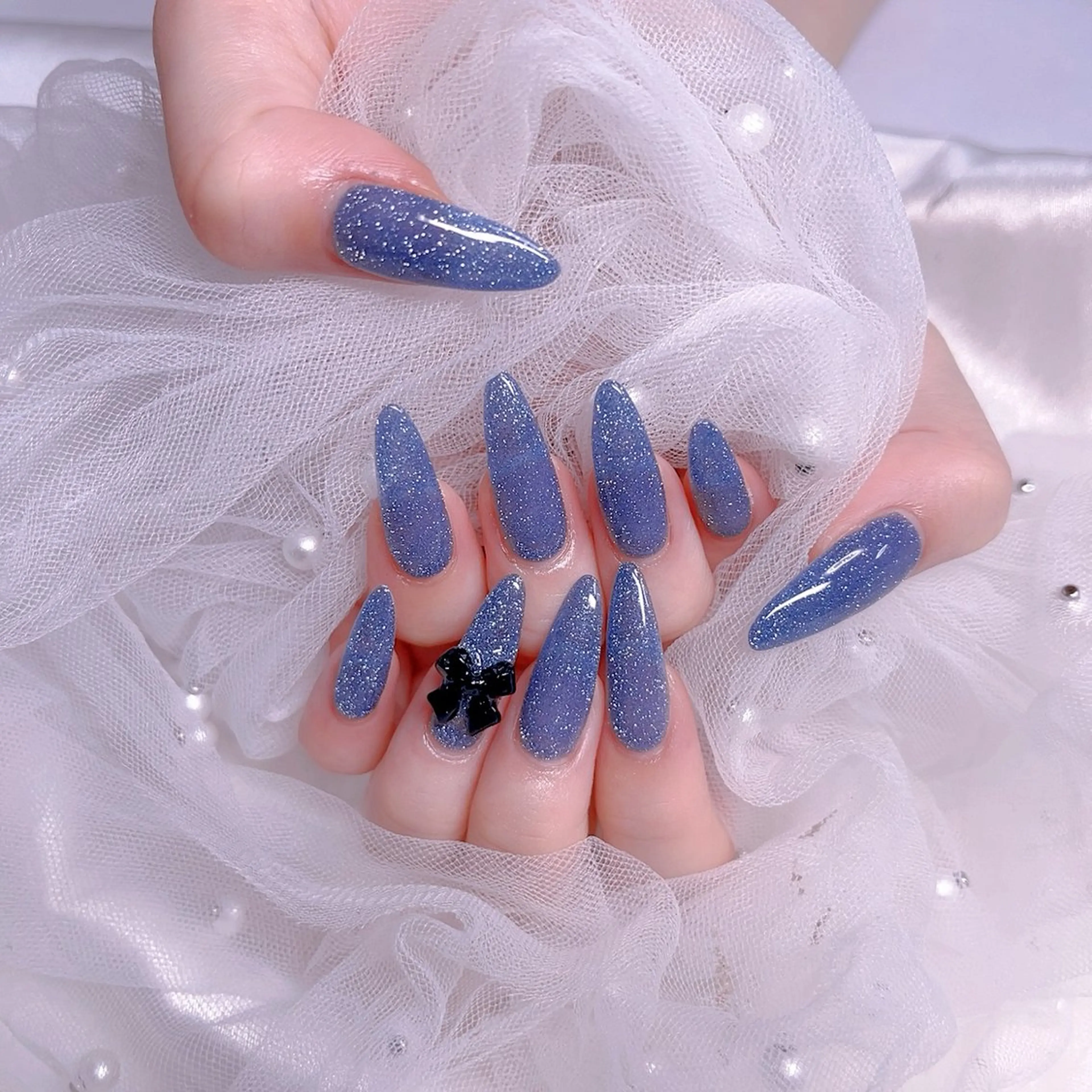 ネイル UMI ネイルサロン新宿🎀のネイルデザイン