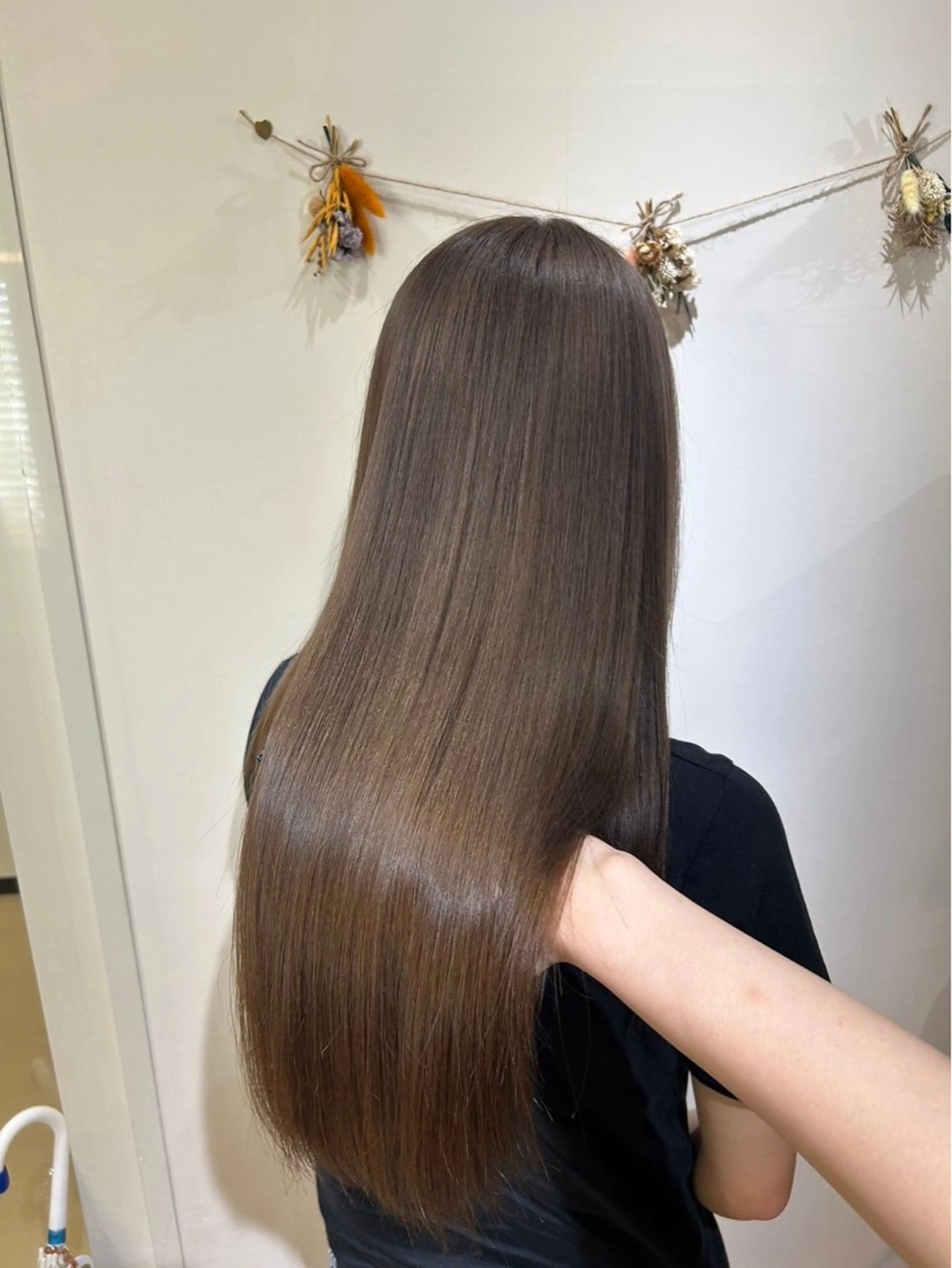 ロング カラー 透明感カラー 韓国風ヘア トリートメント ·.⟡ 福田 彩乃 透明感カラー🪄🩵のヘアスタイル