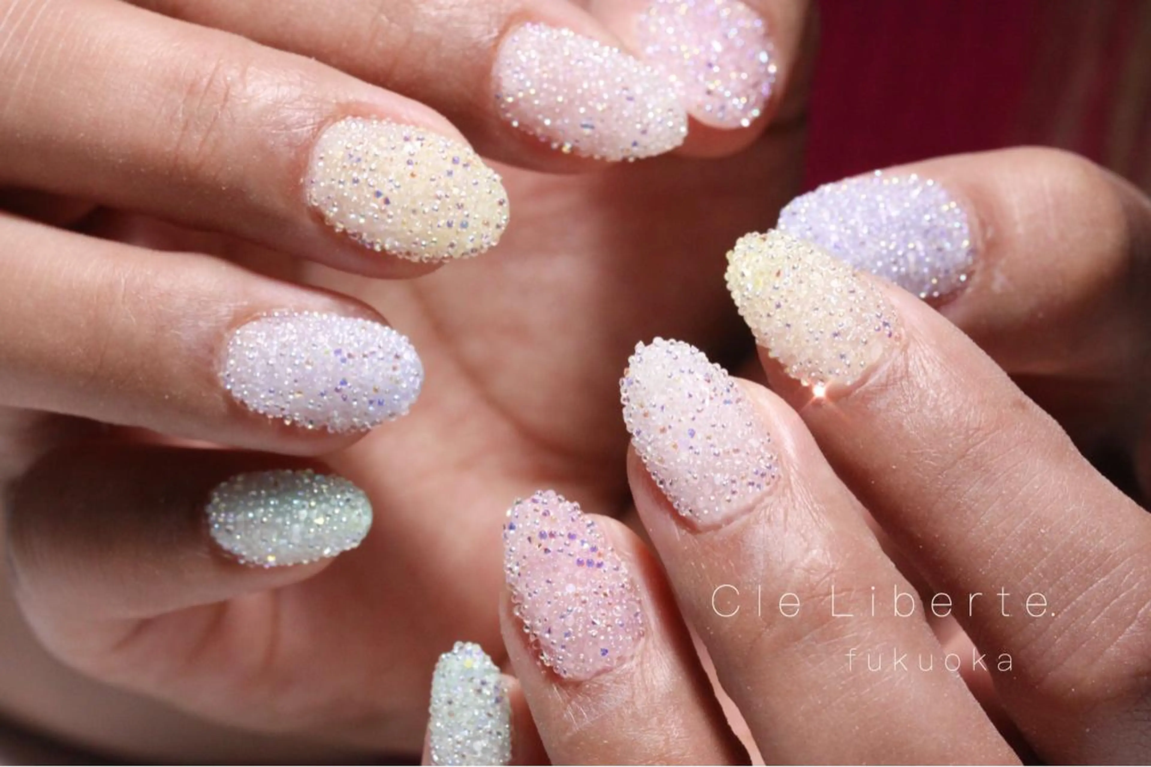 ネイル キラキラネイル Elio 国泰寺のネイルデザイン
