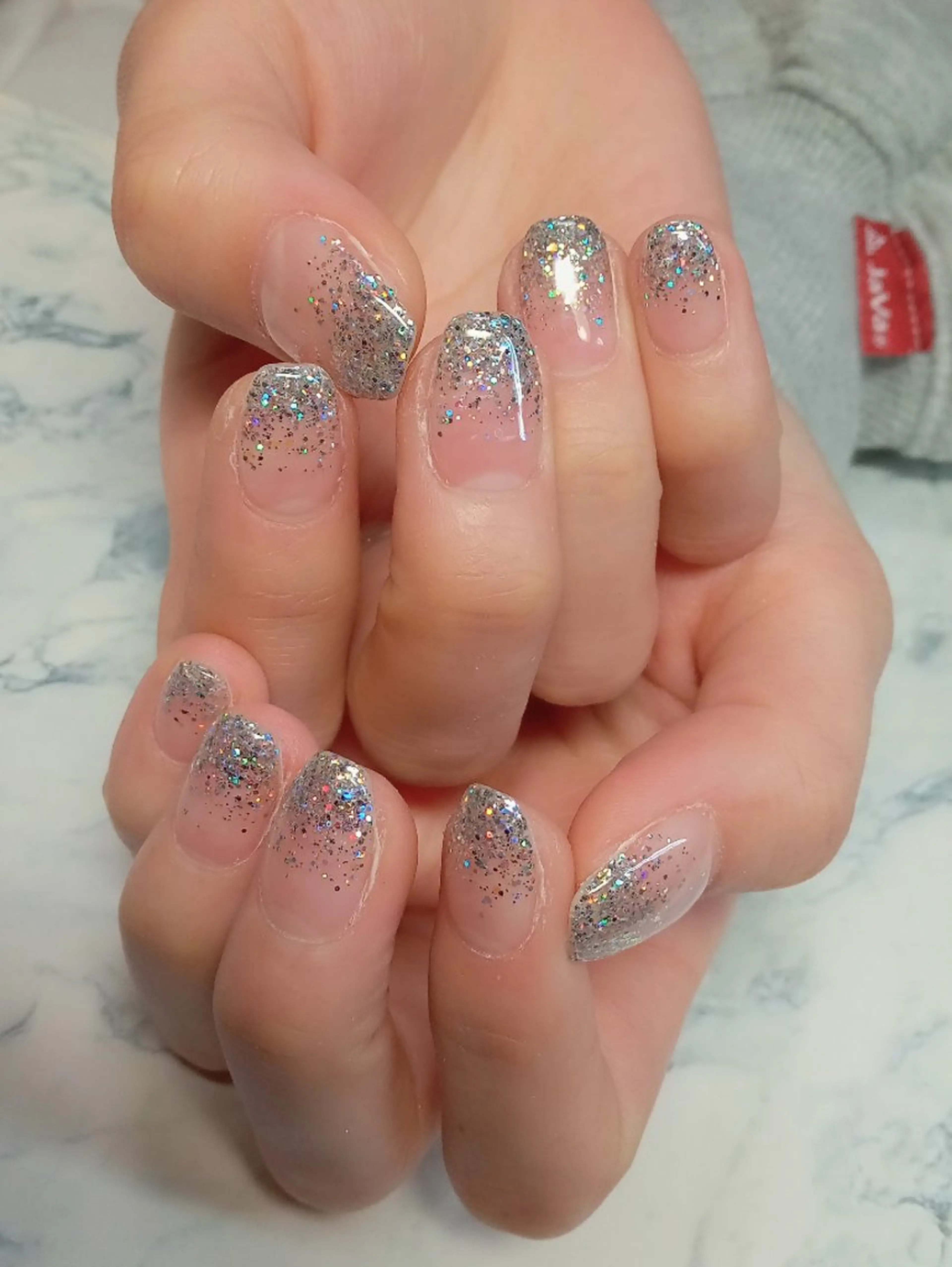 ネイル 長さ出し ジェルネイル キラキラネイル ラメ(グリッター) ラメグラデーション ハンドネイル flure de neige yukiのネイルデザイン