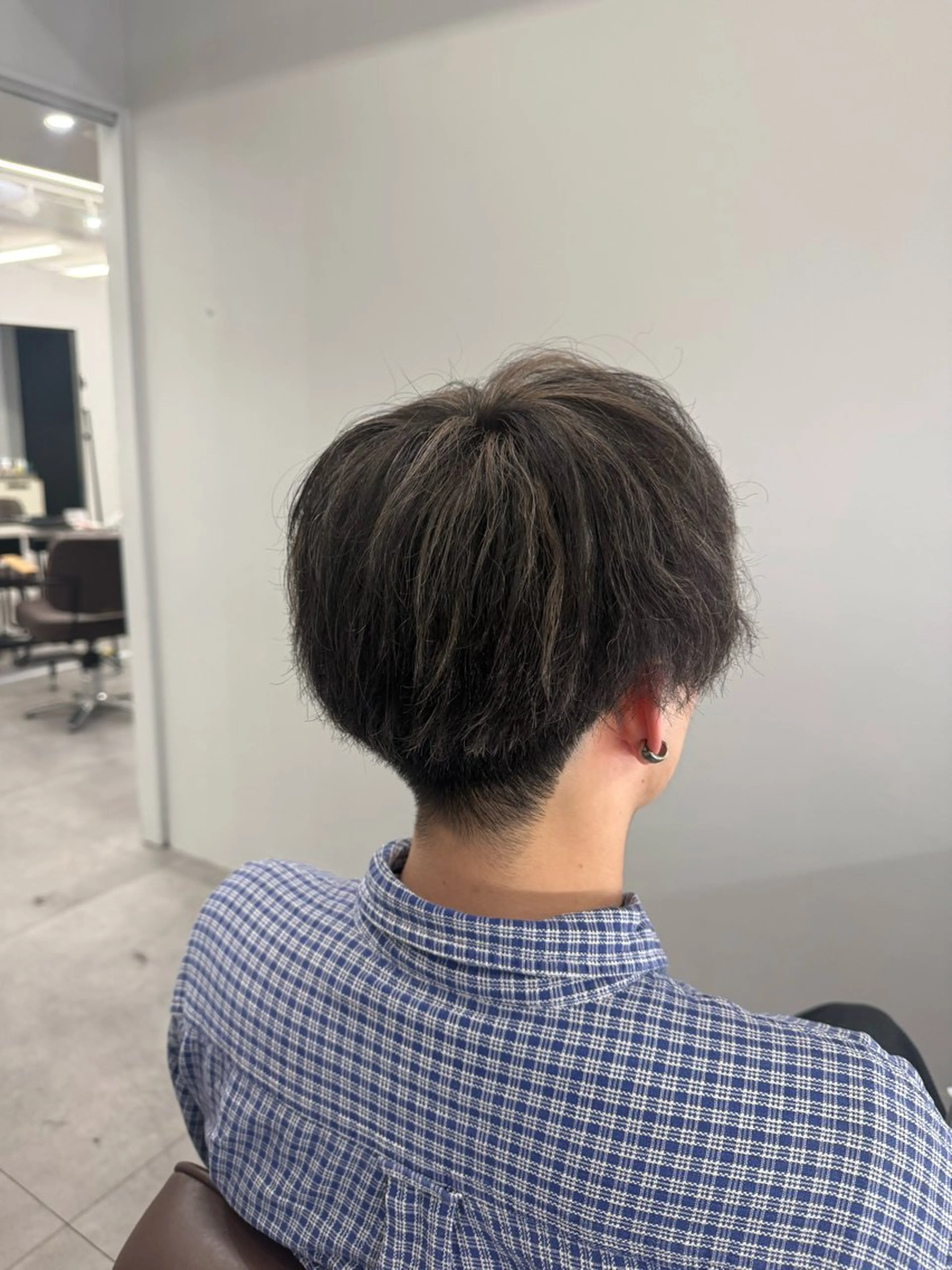 カラー メンズ メンズハイライト ハイライトカラー 宇田川 結菜のヘアスタイル