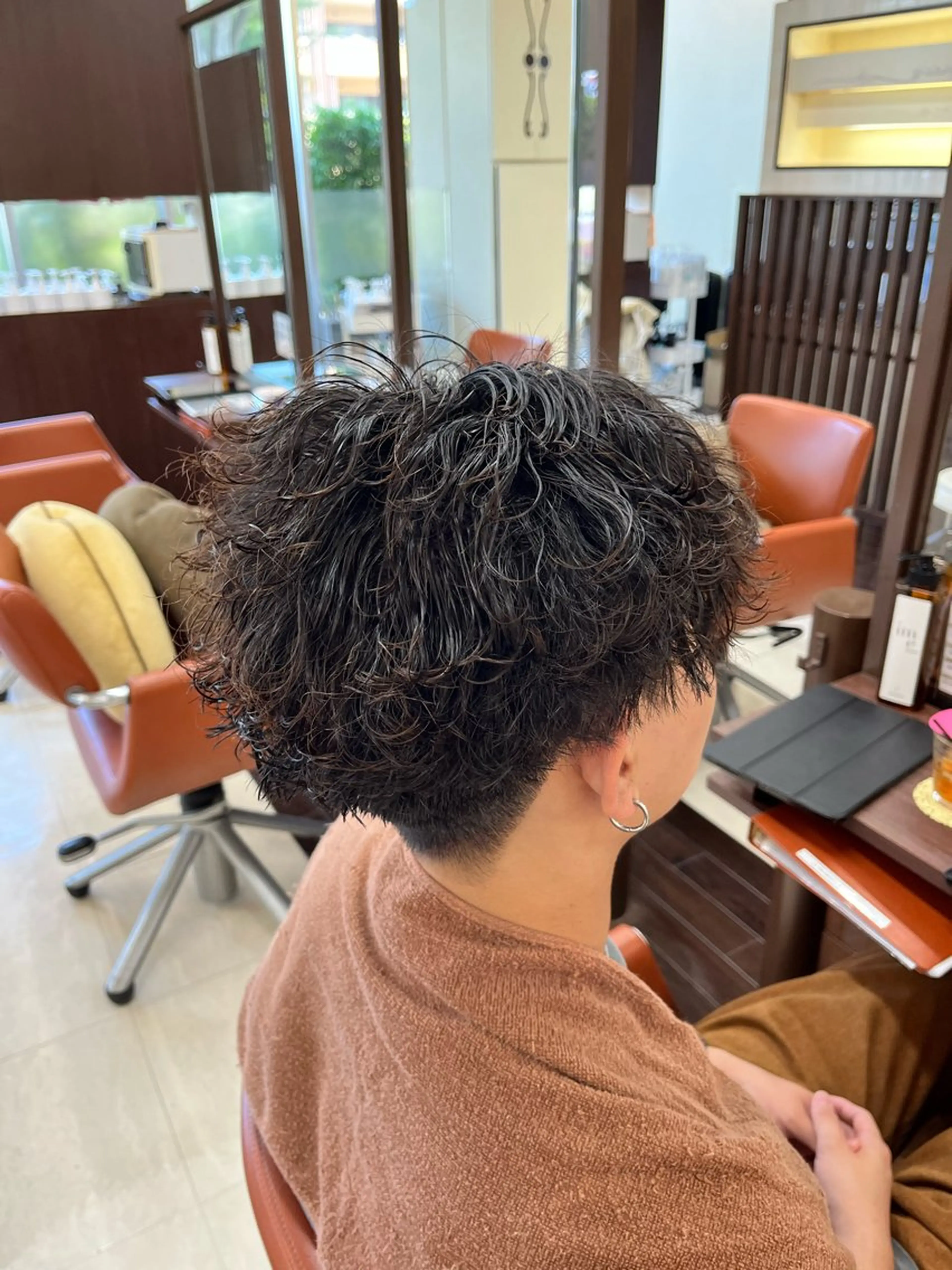 ショート パーマ メンズ メンズパーマ 波巻きパーマ スパイラルパーマ 🧊メンズ特化🧊 高木航希のヘアスタイル