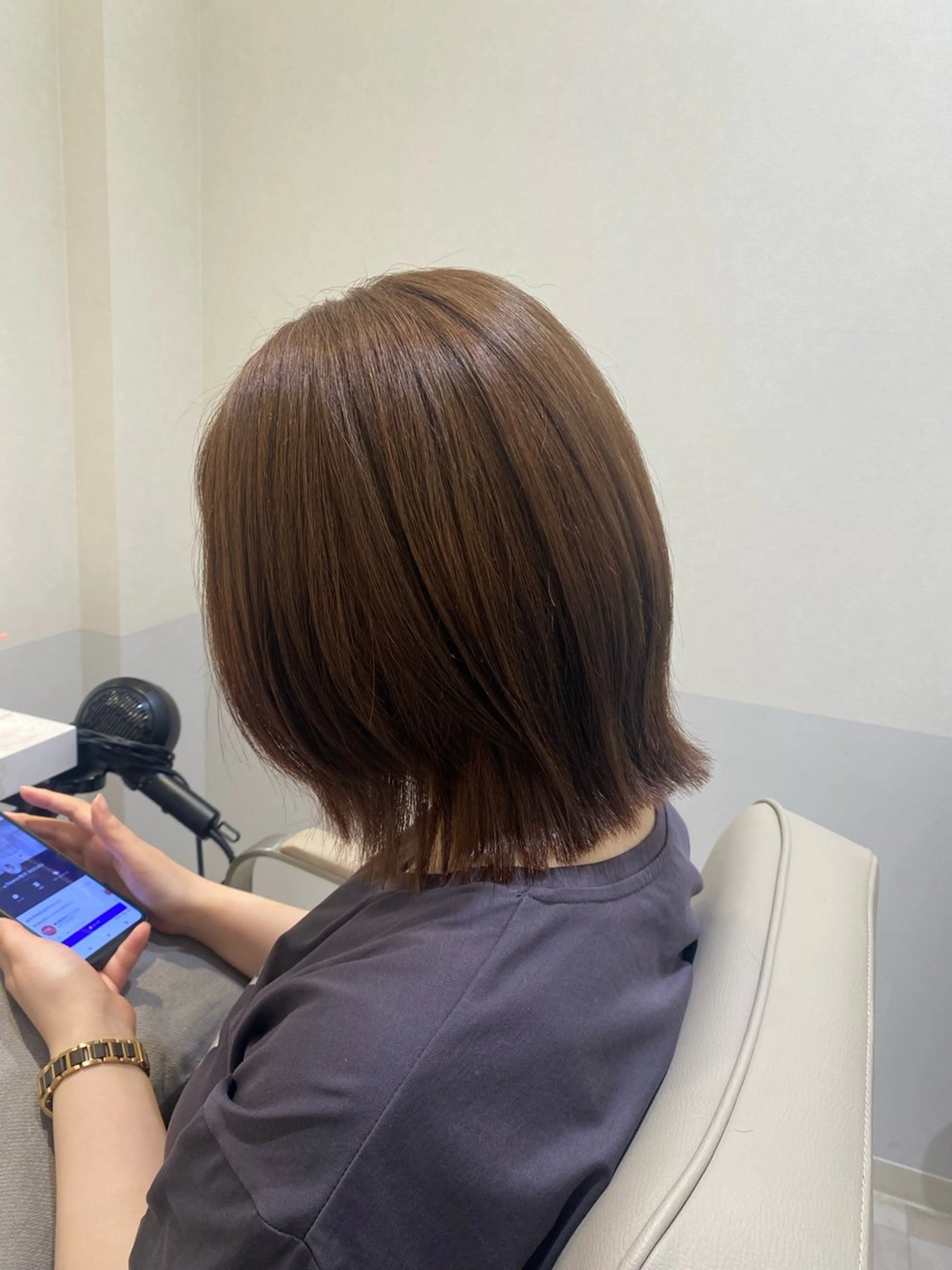 ショート カラー ベージュカラー ヘーゼル ボブ くびれヘア 韓国ヘア・カラー 🩵SHIZUKUのヘアスタイル