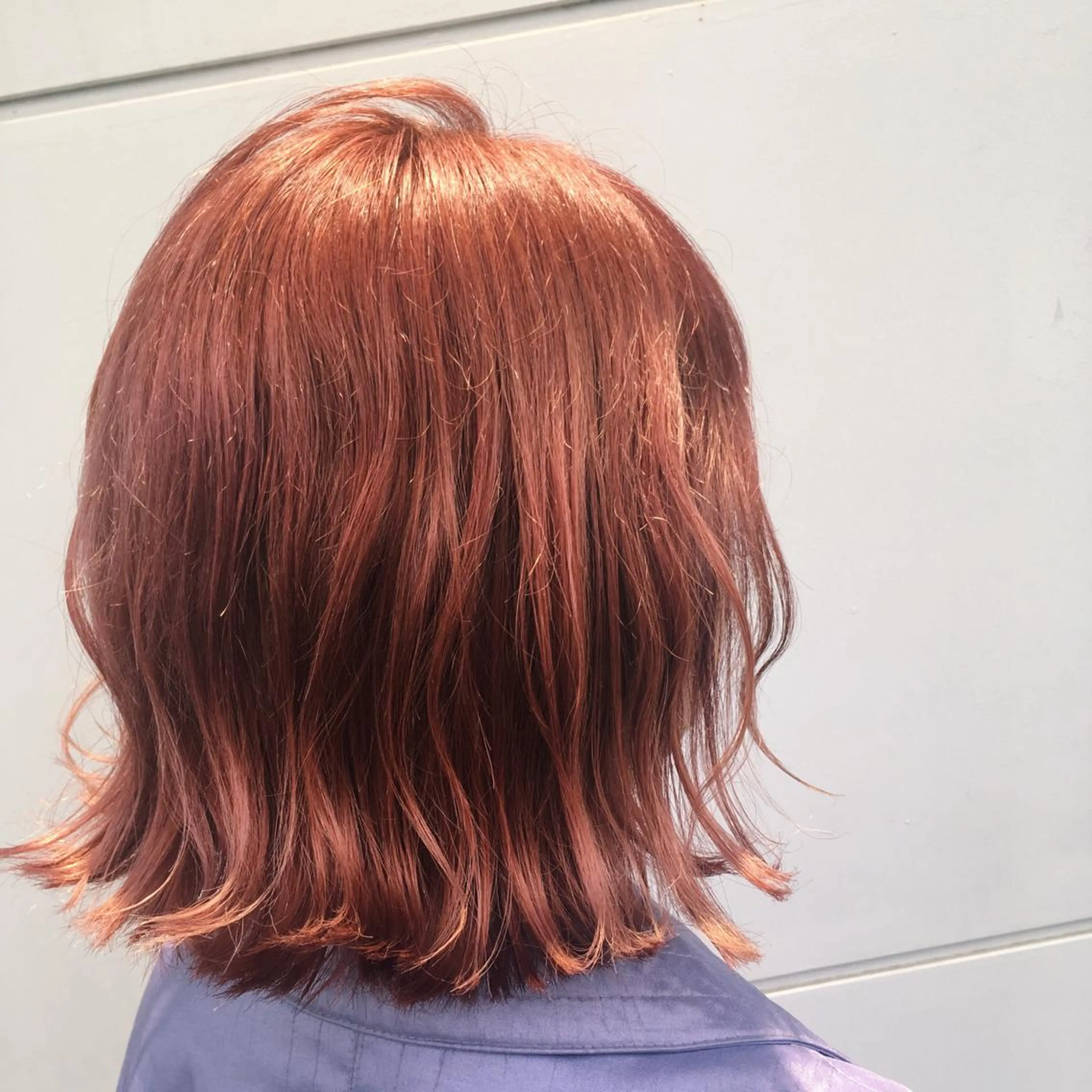 ミディアム カラー RINA🧤 デザインとボブのヘアスタイル