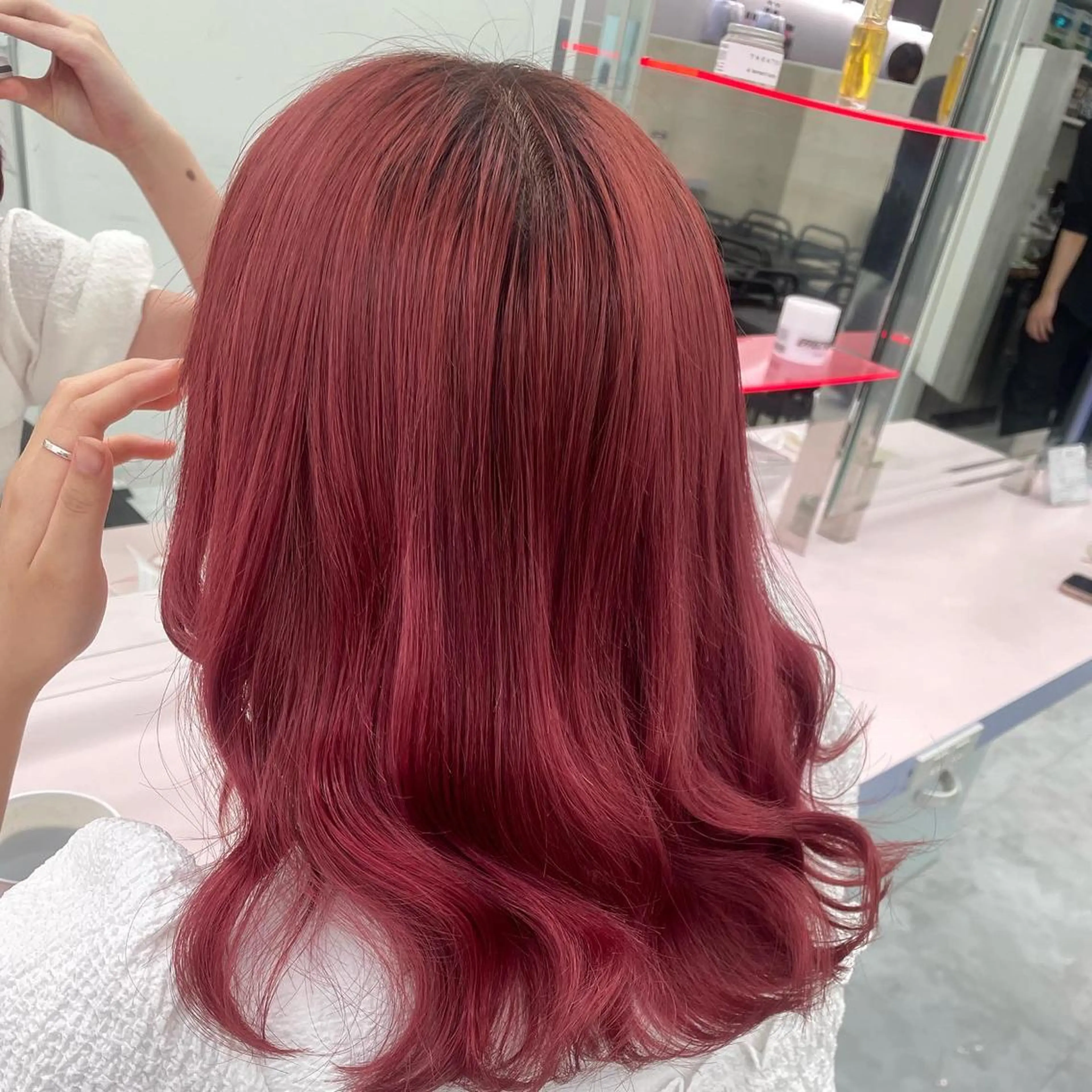 セミロング トレンドレイヤー No.1/KOHEIのヘアスタイル