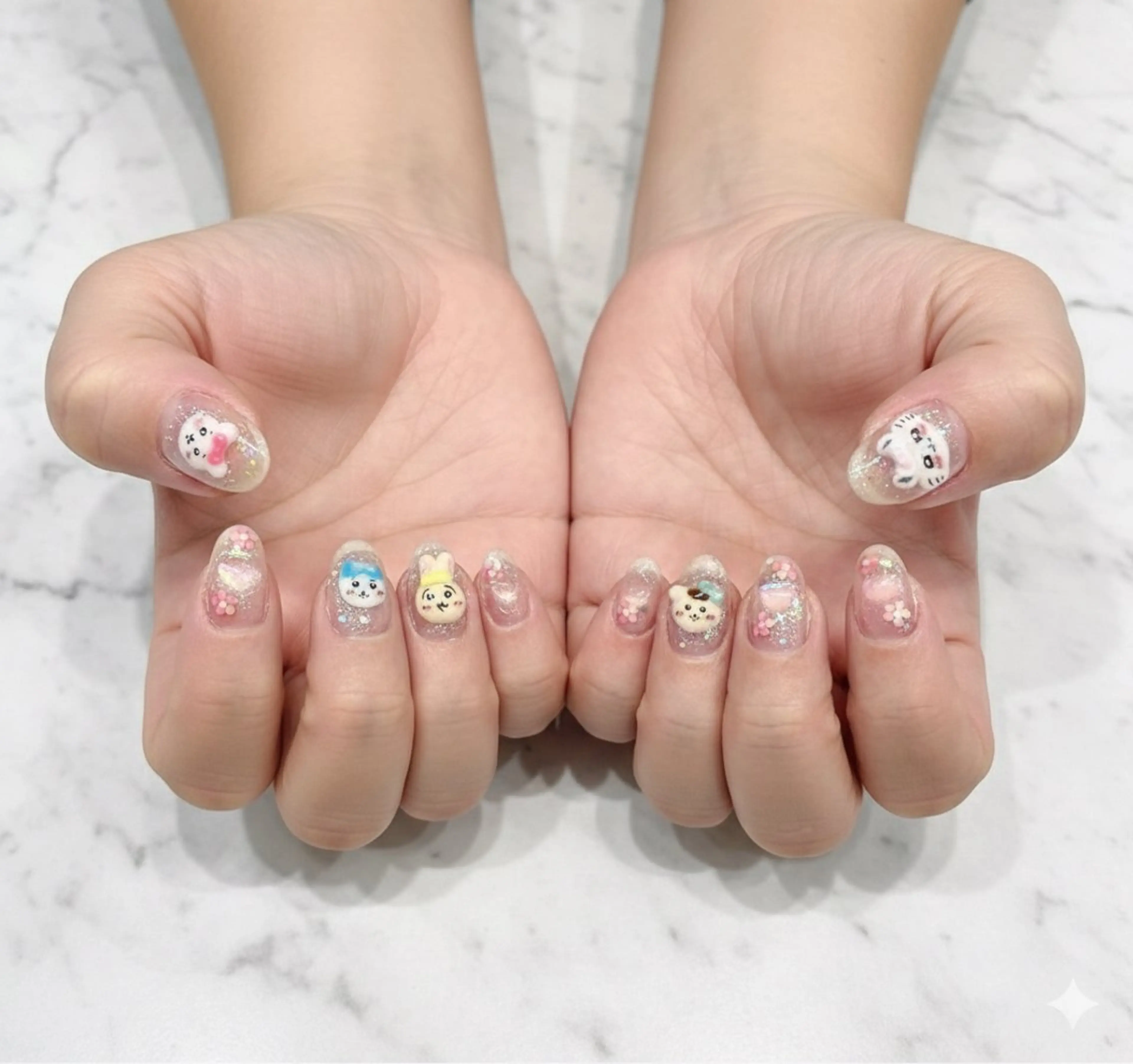 ネイル フレンチネイル ラメ(グリッター) ラメグラデーション マグネットネイル オフィスネイル ティーエヌ 金山駅東口店のネイルデザイン