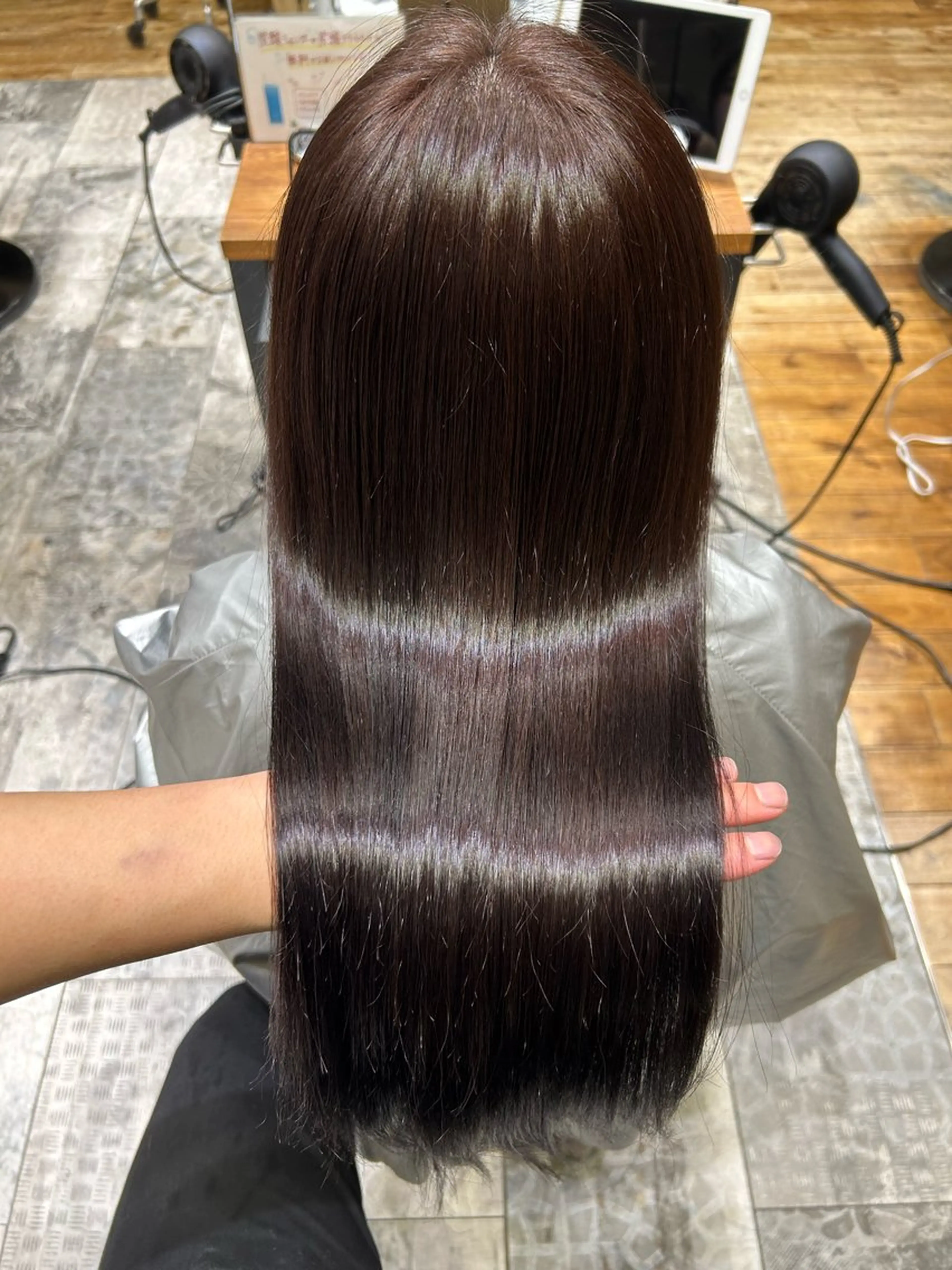 ロング 新宿グレージュ藤田 大樹のヘアスタイル