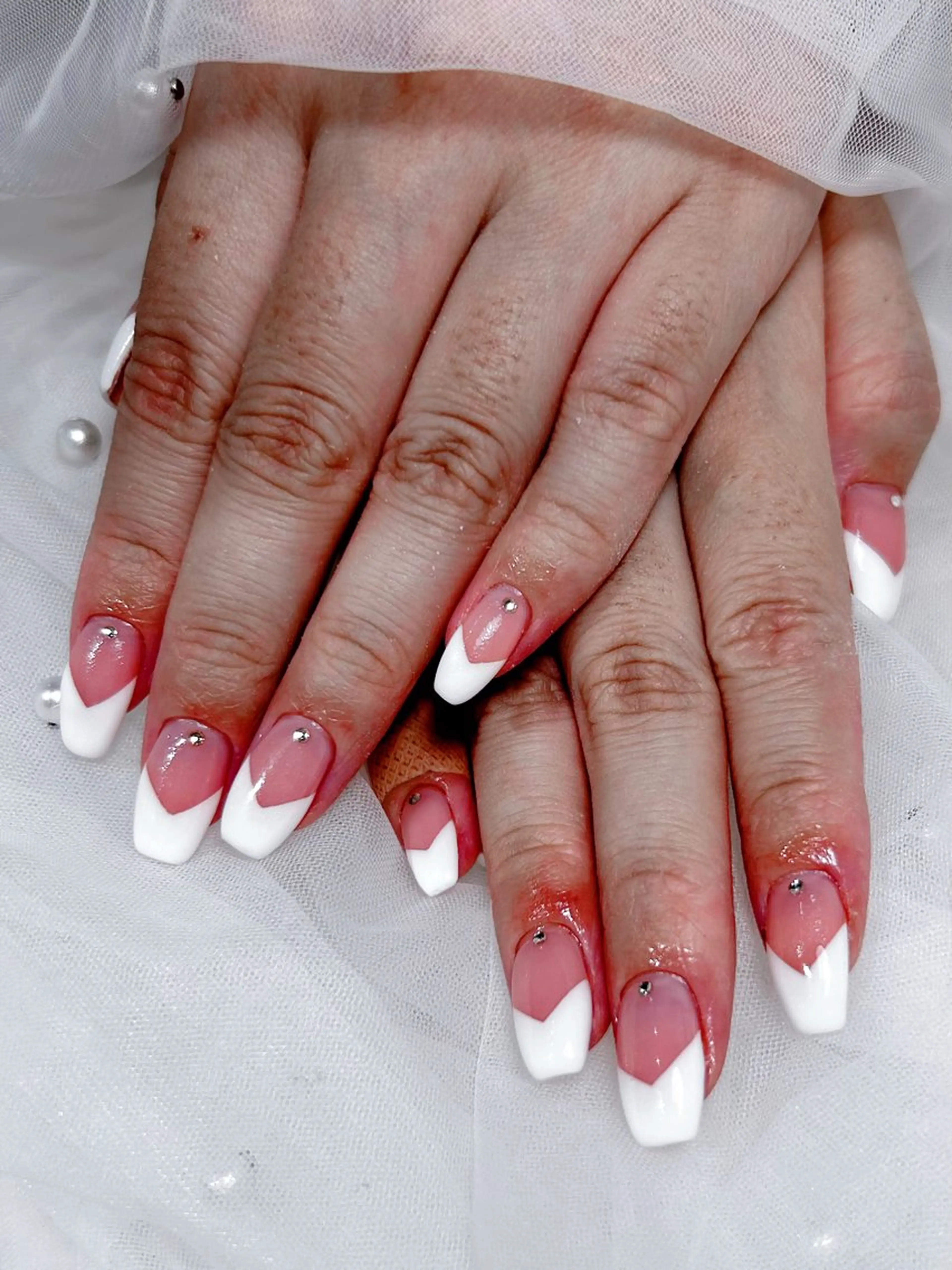 ネイル アートネイル チークネイル 桜ネイル フラッシュネイル ジェルネイル ハンドネイル ハンドケア 🌈 Laule'aのネイルデザイン